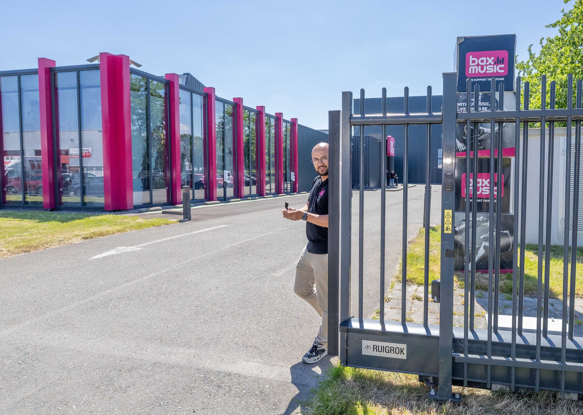 Bax Music opende in mei weer de deuren in Goes na de doorstart. Bax Music opende in mei weer de deuren in Goes na de doorstart. Foto: Johan van der Heijden/AD.