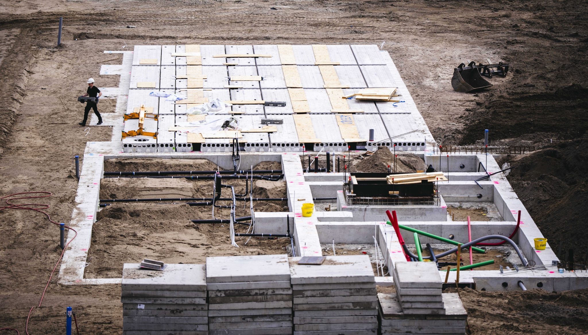 2025-05-26 13:31:06 UTRECHT - Foto van het bouwterrein waar nieuwbouwwijk Merwede in ontwikkeling is. In deze nieuwe duurzame en autovrije stadswijk moeten 6000 koop- en huurwoningen worden gebouwd in een groene omgeving. ANP FREEK VAN DEN BERGH Het bouwterrein waar nieuwbouwwijk Merwede in ontwikkeling is. Foto: ANP.