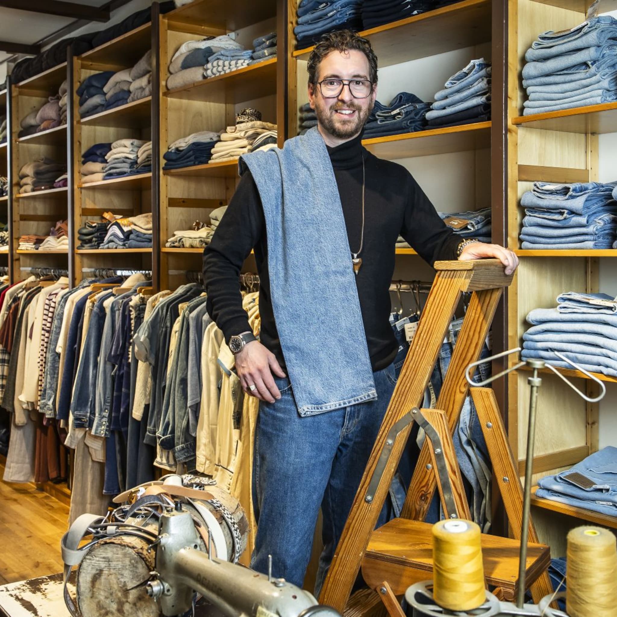 igor van leeuwen de mof ferdinand holzhaus kleding mode winkelstraat haarlemmerdijk amsterdam predicaat hofleverancier