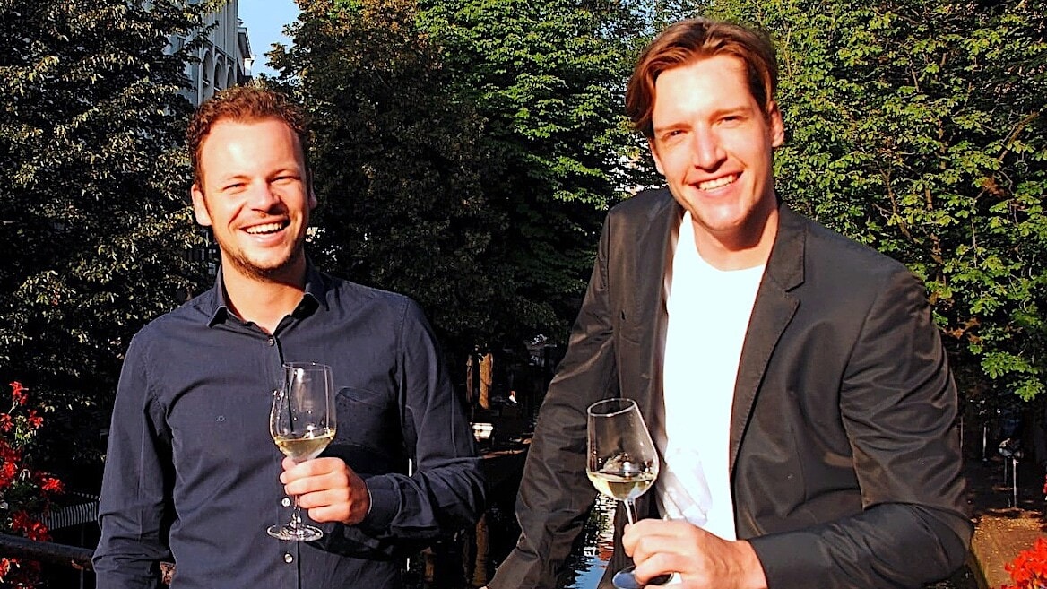 Casper Hendriks (links) en Gijs van Opstal (rechts) van Onwine. Casper Hendriks (links) en Gijs van Opstal (rechts) van Onwine.