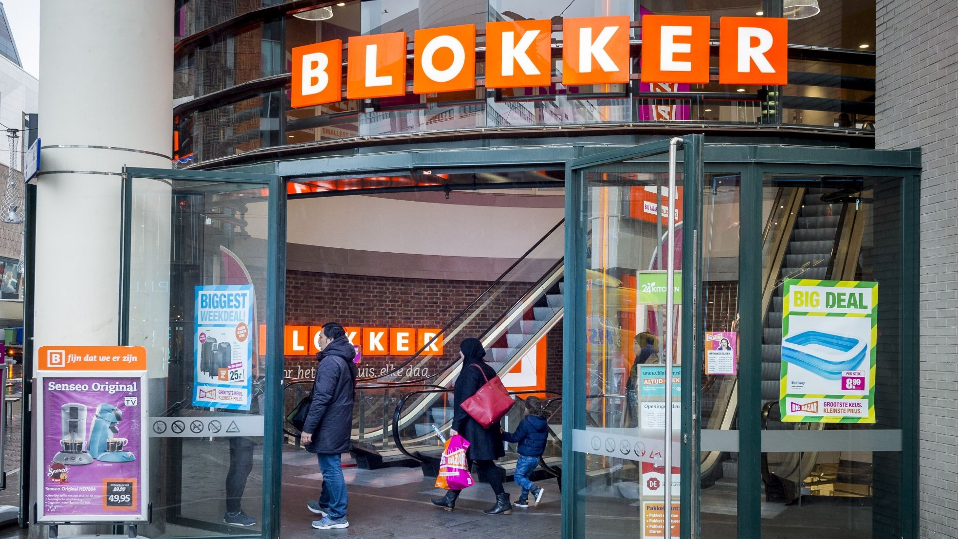 Een oud Blokker-filiaal in Den Haag. De foto stamt uit 2016. Deze huisstijl zal weer gebruikt worden voor de nieuwe Blokker-winkels. Een oud Blokker-filiaal in Den Haag. De foto stamt uit 2016. Deze huisstijl zal weer gebruikt worden voor de nieuwe Blokker-winkels. Foto: ANP