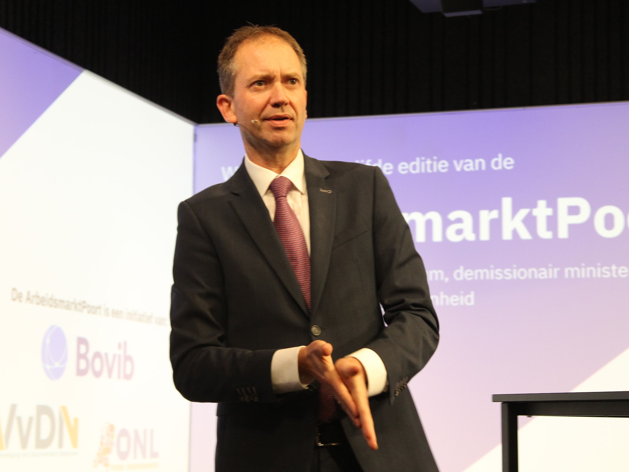 vbar eddy van hijum zelfstandigenwet aartsen schijnzelfstandigheid arbeidsmigranten kabinet schoof