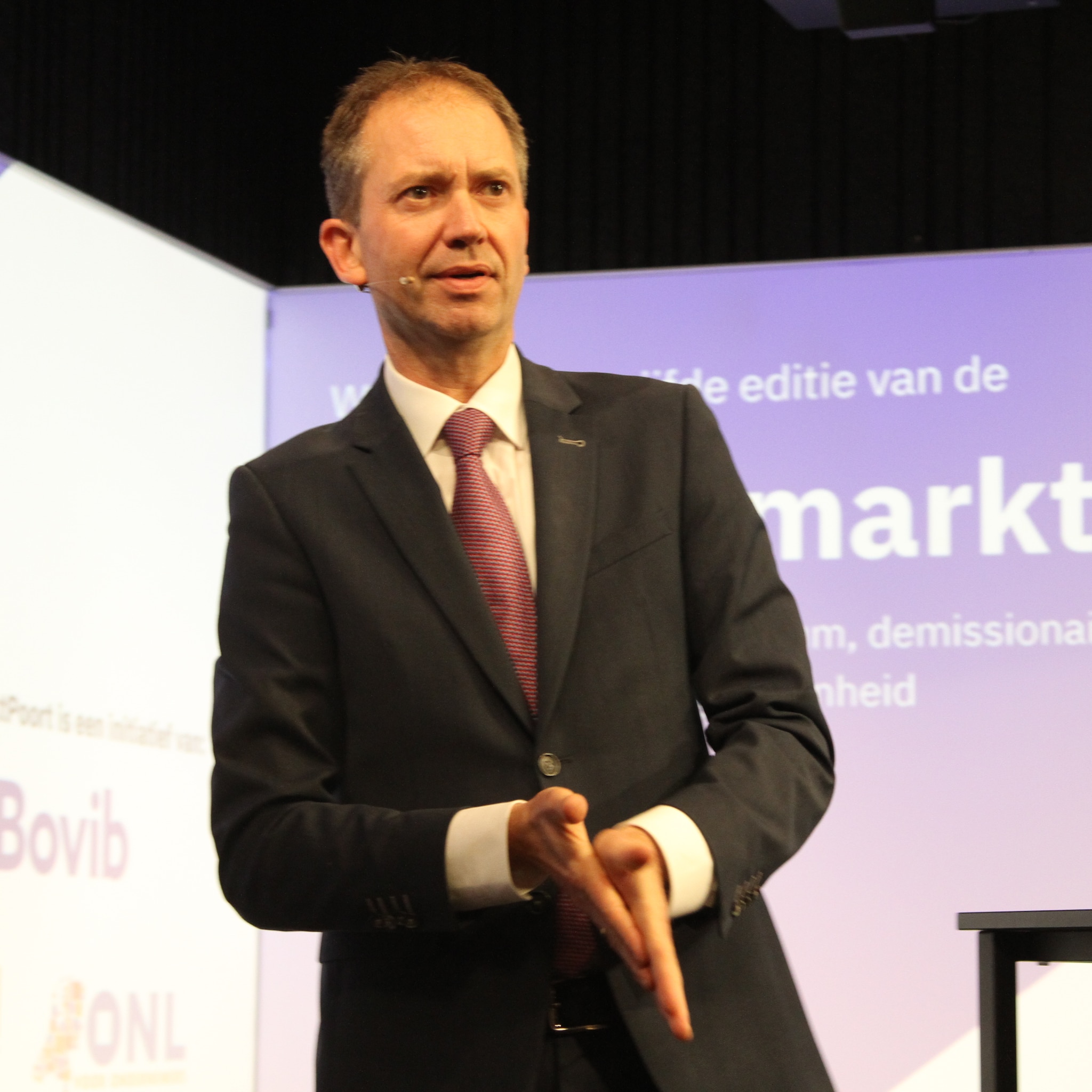 vbar eddy van hijum zelfstandigenwet aartsen schijnzelfstandigheid arbeidsmigranten kabinet schoof
