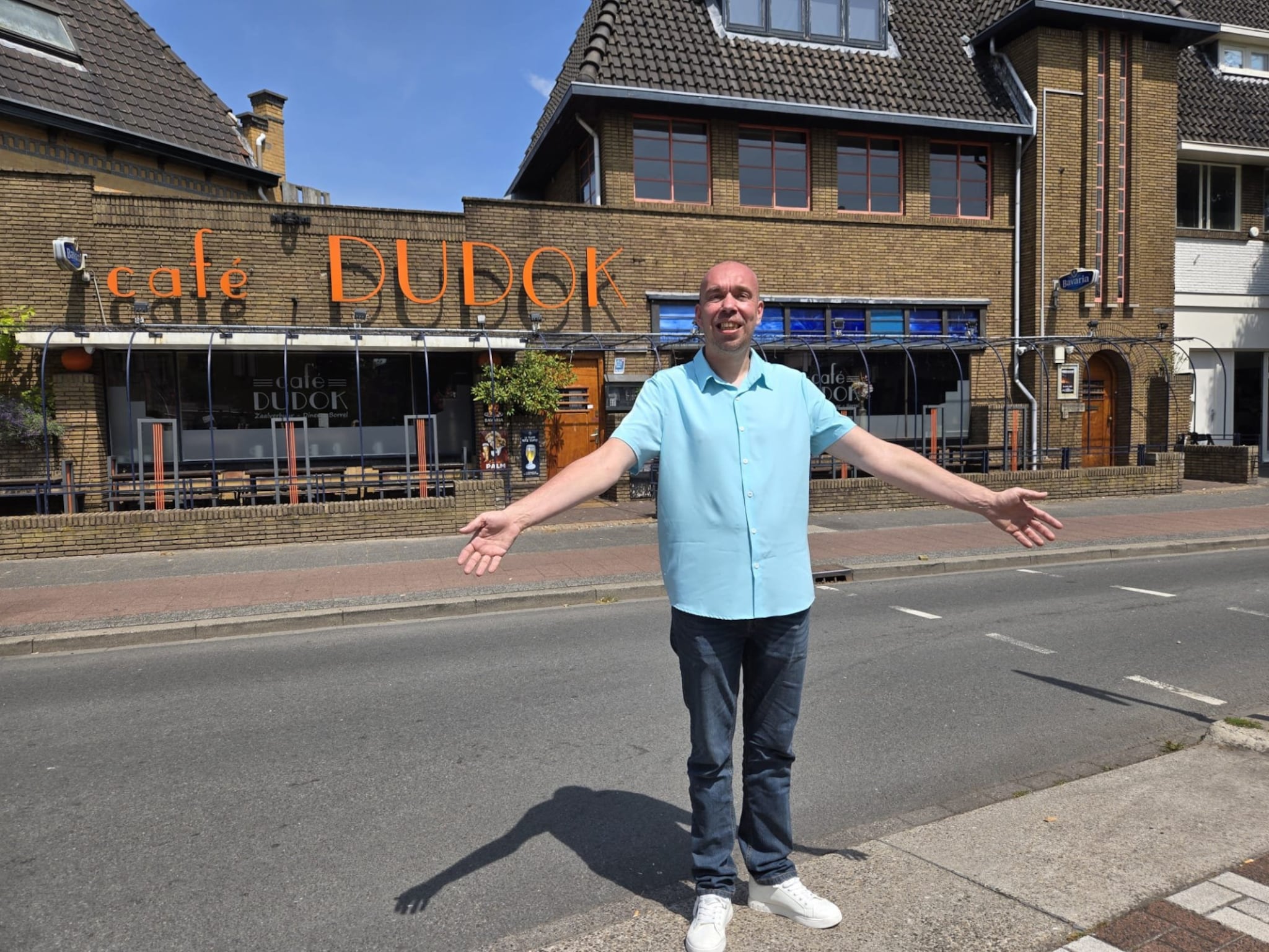 dennis van rooijen cafe dudok hilversum crowdfunding