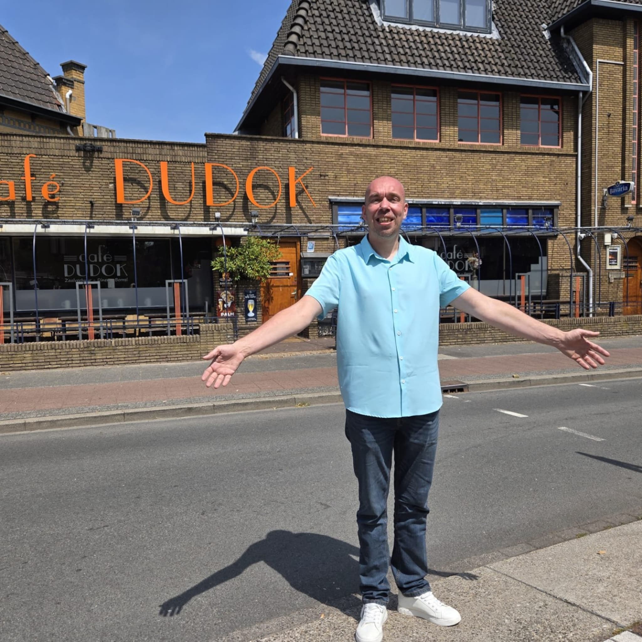 dennis van rooijen cafe dudok hilversum crowdfunding