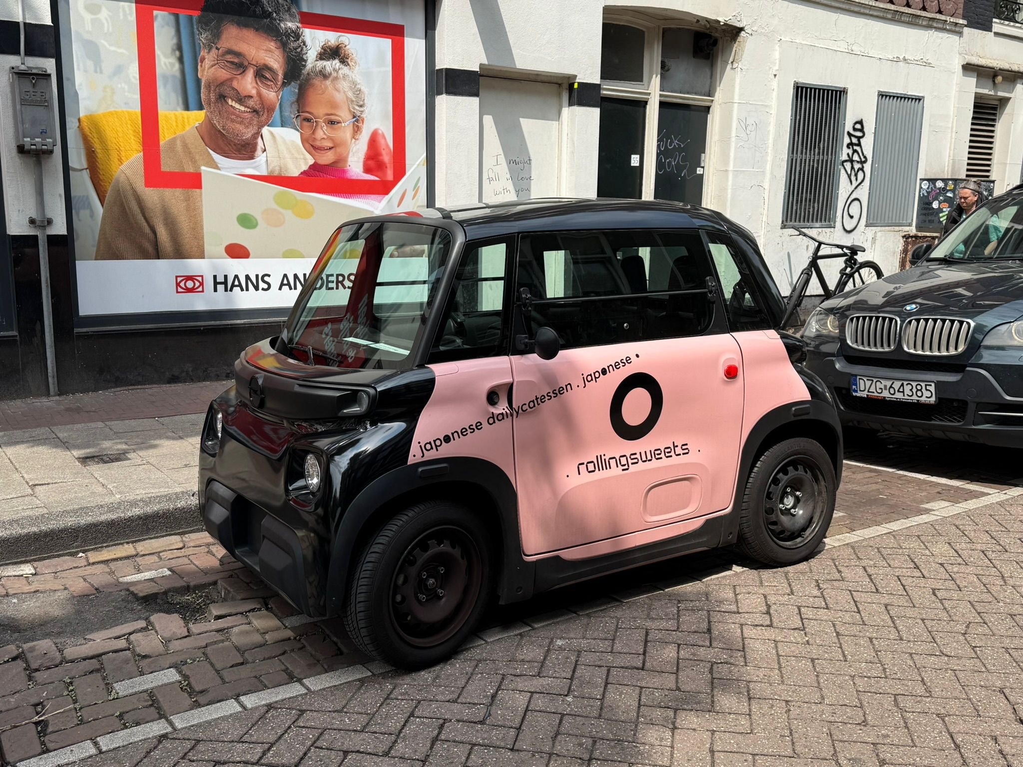 Rolling Sweets auto indebuurt Amsterdam