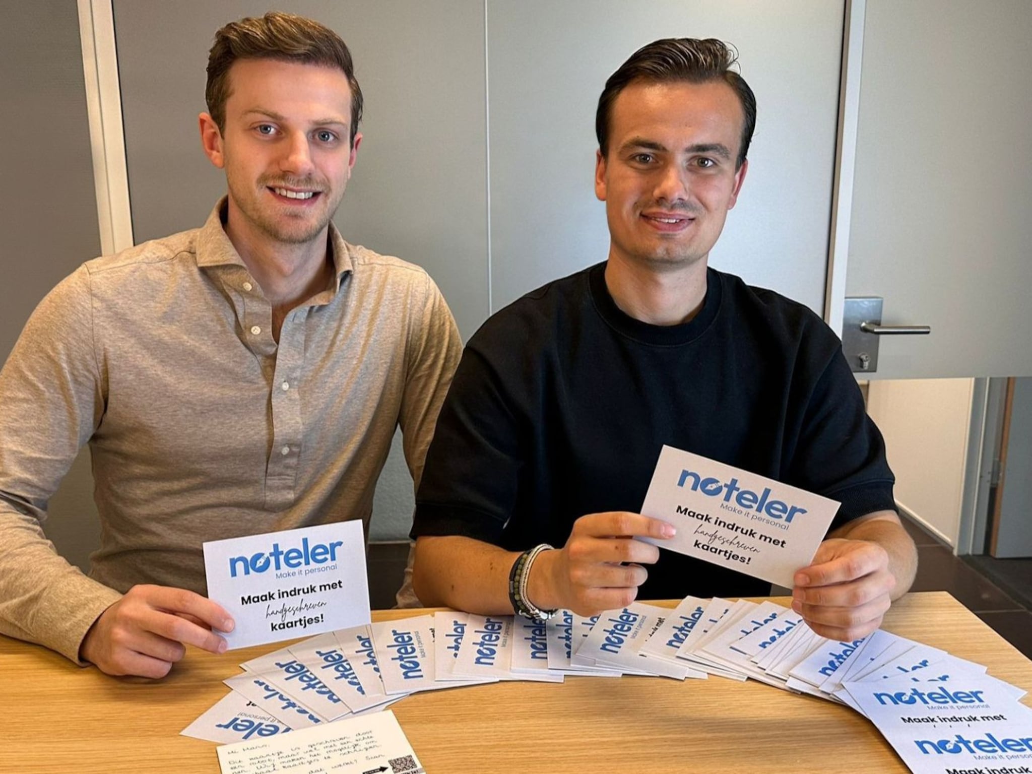 casper smit thomas van westrhenen noteler handgeschreven kaartjes robotarmen