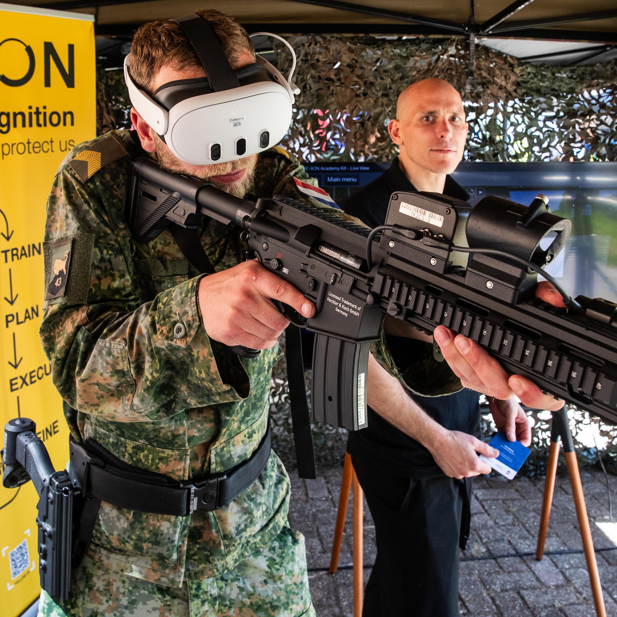 defensie oorlog investering re lion cato composites surcom international