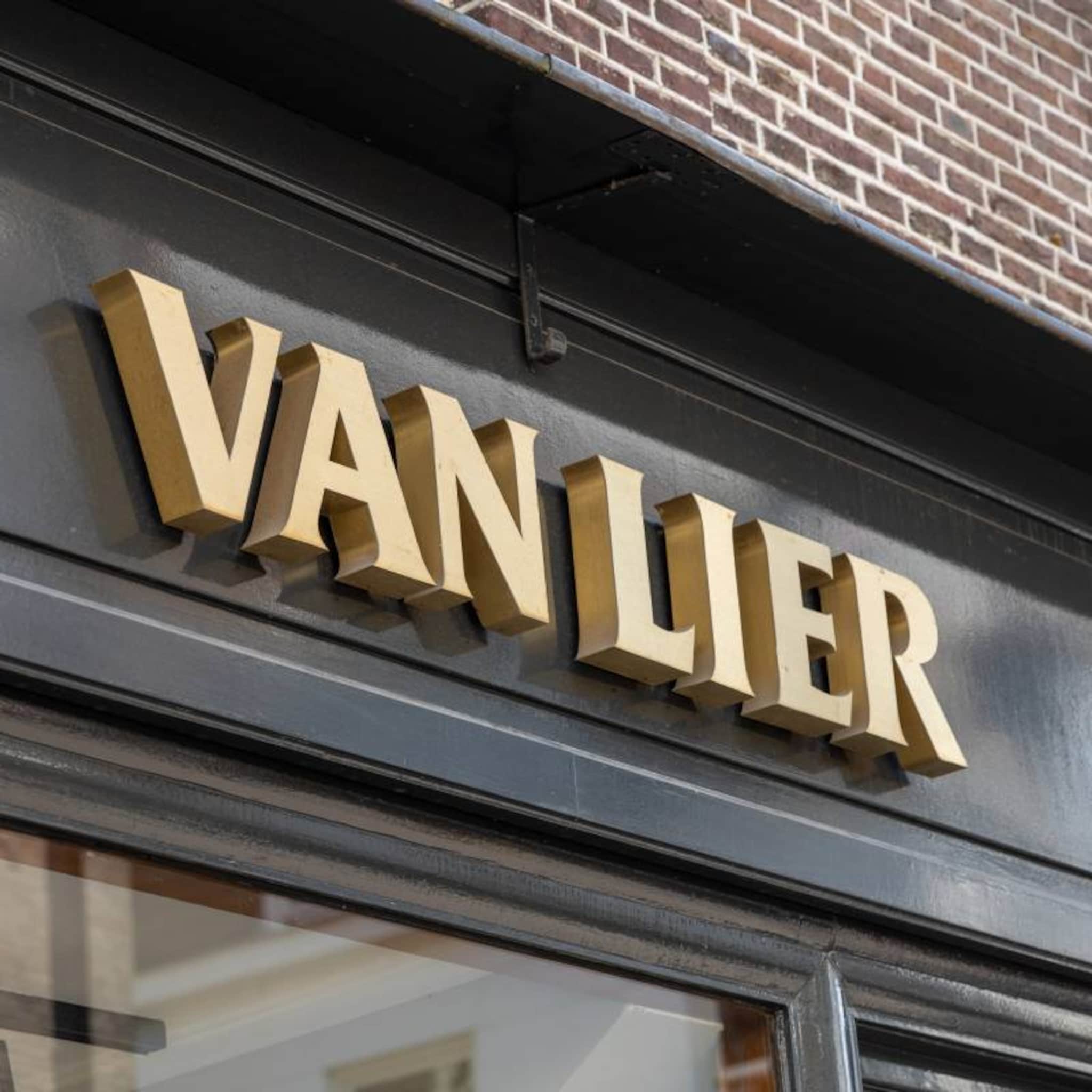 van lier schoenen coronaschulden verlies christina van spaendonck