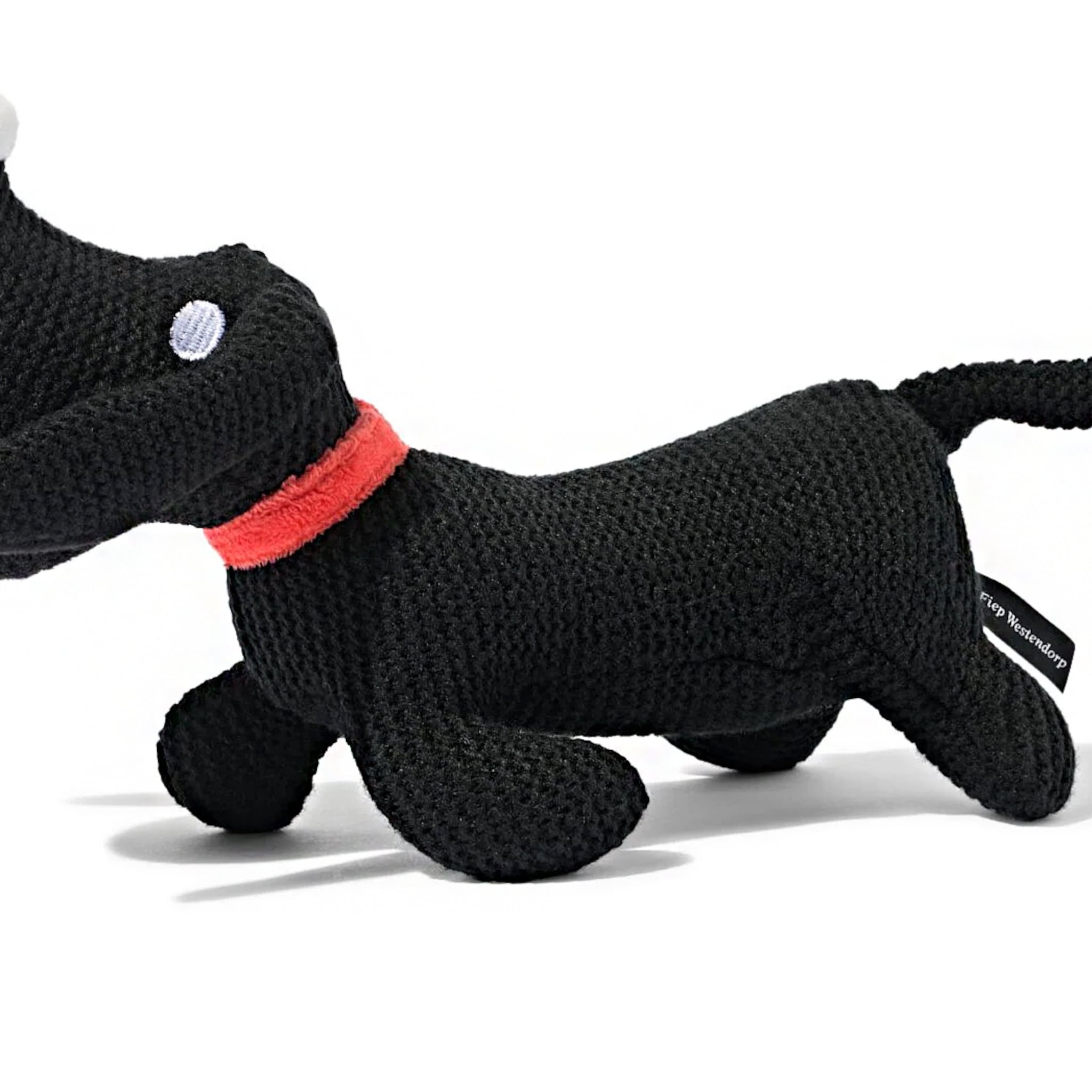 takkie blaft hema terug op de kaart hoe hondje van jip en janneke zorgde voor comeback