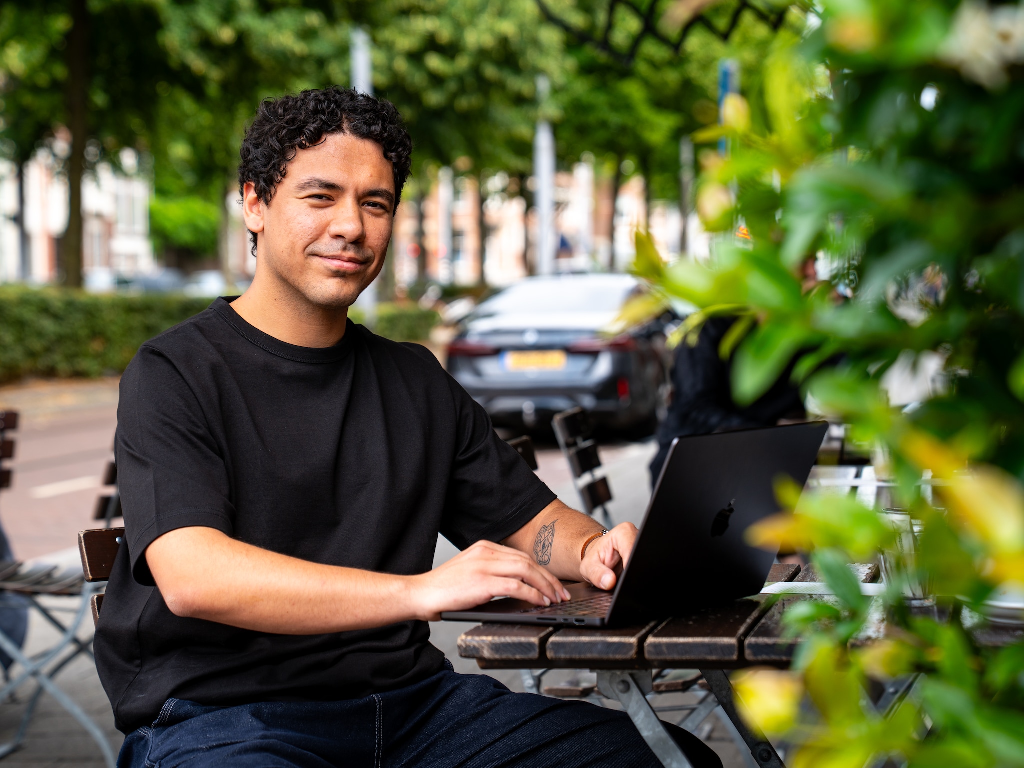 rauf 29 haalde miljoenen dollars op voor ai bedrijf we focussen liever niet op geld dat vreet je op