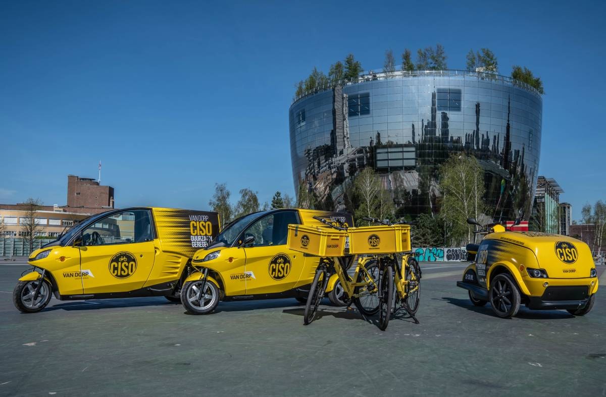 Verschillende voertuigen van de CISO van Van Dorp. Foto: eigen beeld Verschillende voertuigen van de CISO van Van Dorp. Foto: eigen beeld