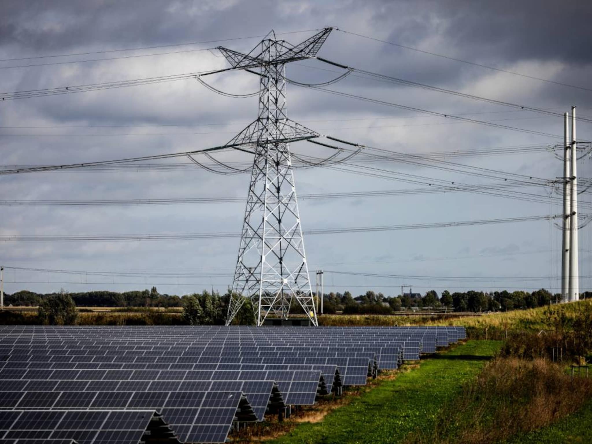 overvol stroomnet miljarden schade nederlandse economie batterijen ondernemers netcongestie