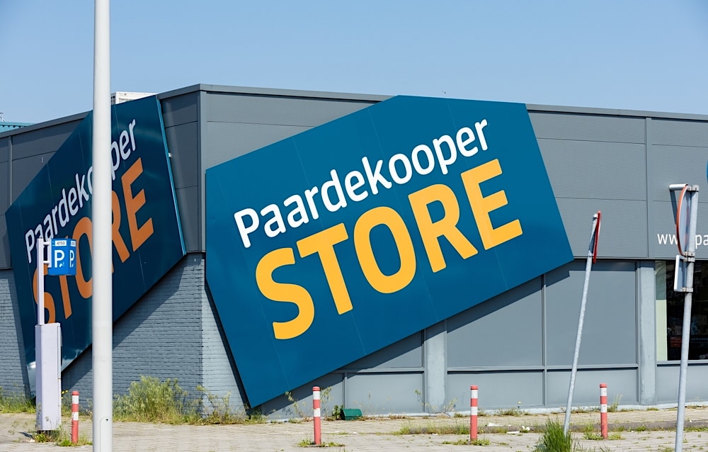 Miljoenenbedrijf Paardekooper vraagt uitstel van betaling aan. Wat betekent dit voor 700 medewerkers, klanten en de toekomst van het familiebedrijf? Shutterstock | Miljoenenbedrijf Paardekooper vraagt uitstel van betaling aan. Wat betekent dit voor 700 medewerkers, klanten en de toekomst van het familiebedrijf?