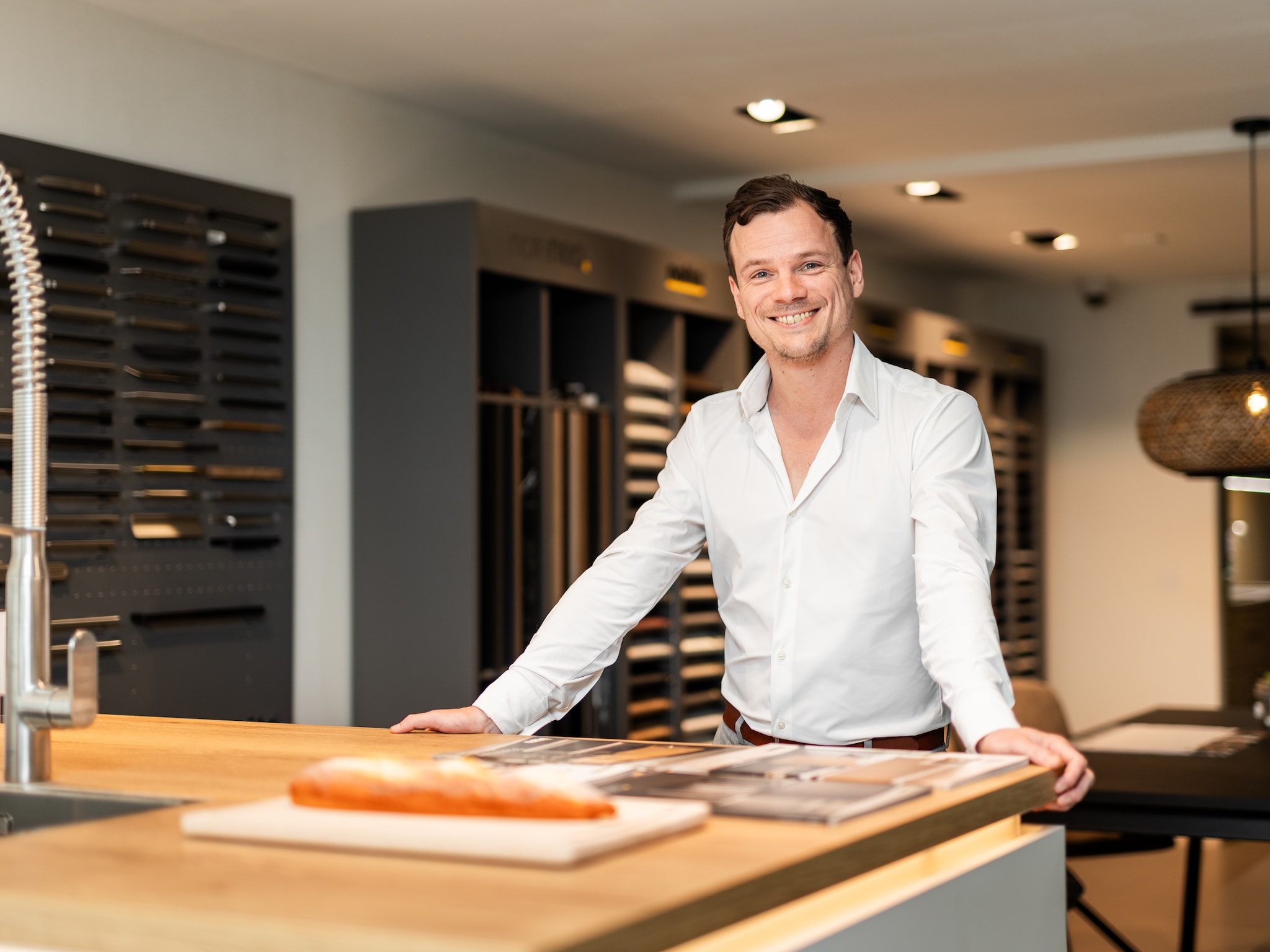 leendert oomen faillissement keuken interkeukens schuld