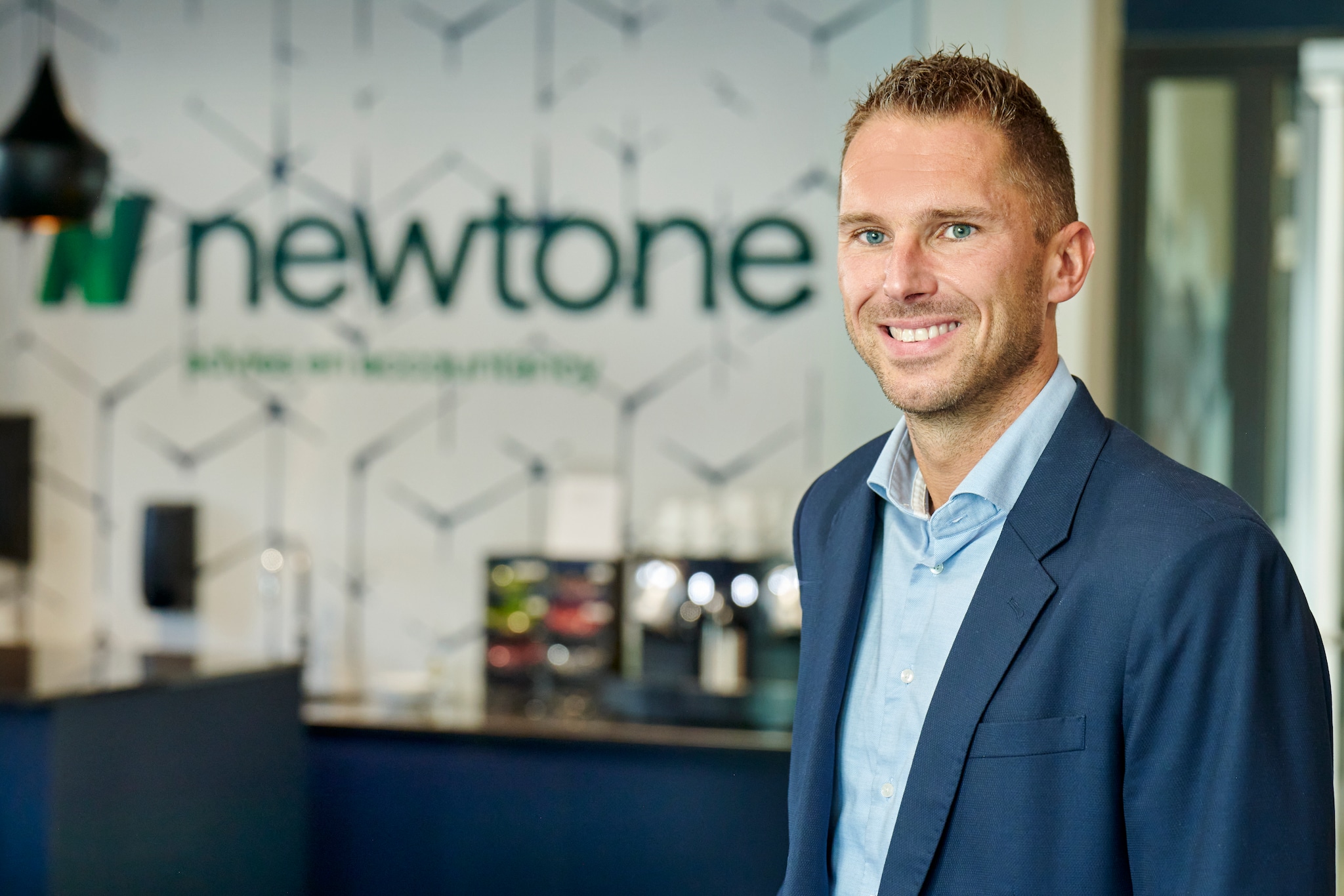 Bart de  Volder, Accountant bij Newtone Accountancy in Waalwijk.
t.b.v. de Ondernemer
Fotograaf: Van Assendelft/Jeroen Appels Bart de Volder. Fotografie: Van Assendelft
