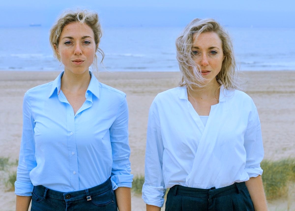 Jasmijn (links) en Lyla Kok, de oprichters van Nina.care.