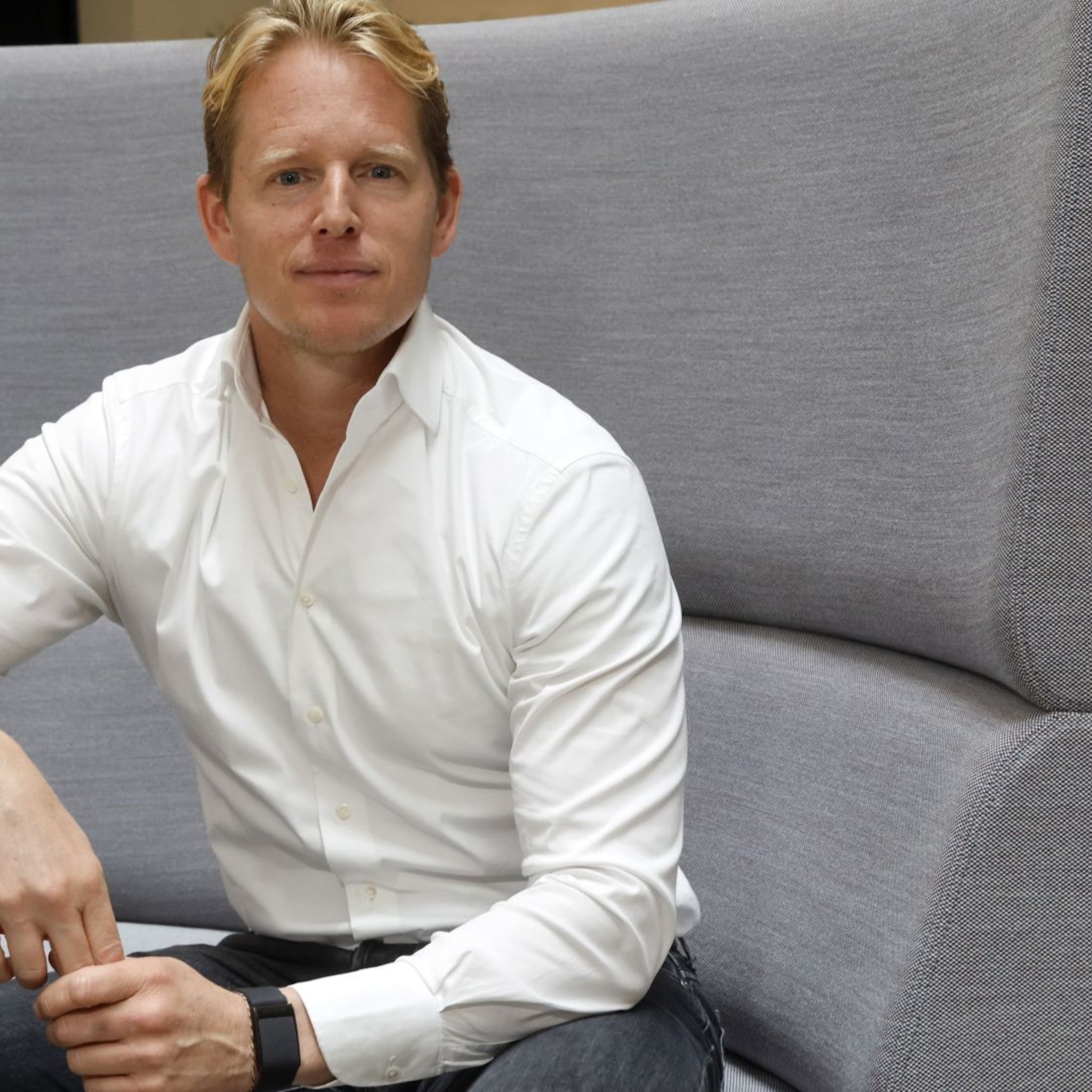 joran prinssen ibood deal platform mediamarkt bol coolblue amazon groei