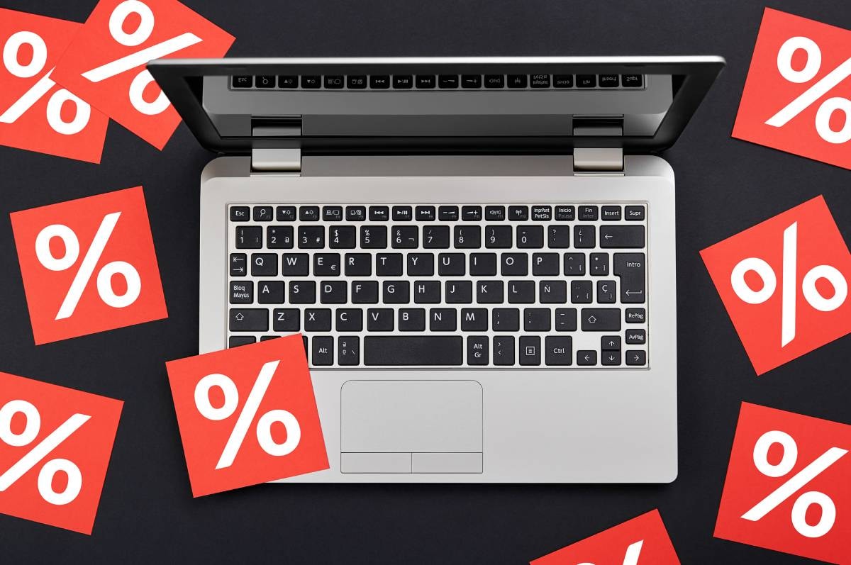 Webshops hanteren regelmatig misleidende prijzen, volgens de ACM. Foto: Shutterstock Webshops hanteren regelmatig misleidende prijzen, volgens de ACM. Foto: Shutterstock