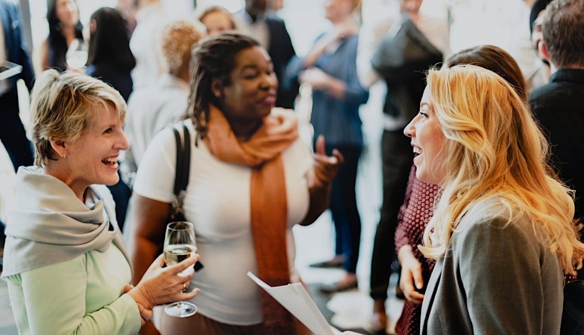 Vijf finalisten strijden om BWNL Award 2025: wie wordt uitgeroepen tot inspirerendste onderneemster? Shutterstock | Vijf finalisten strijden om BWNL Award 2025: wie wordt uitgeroepen tot inspirerendste onderneemster?