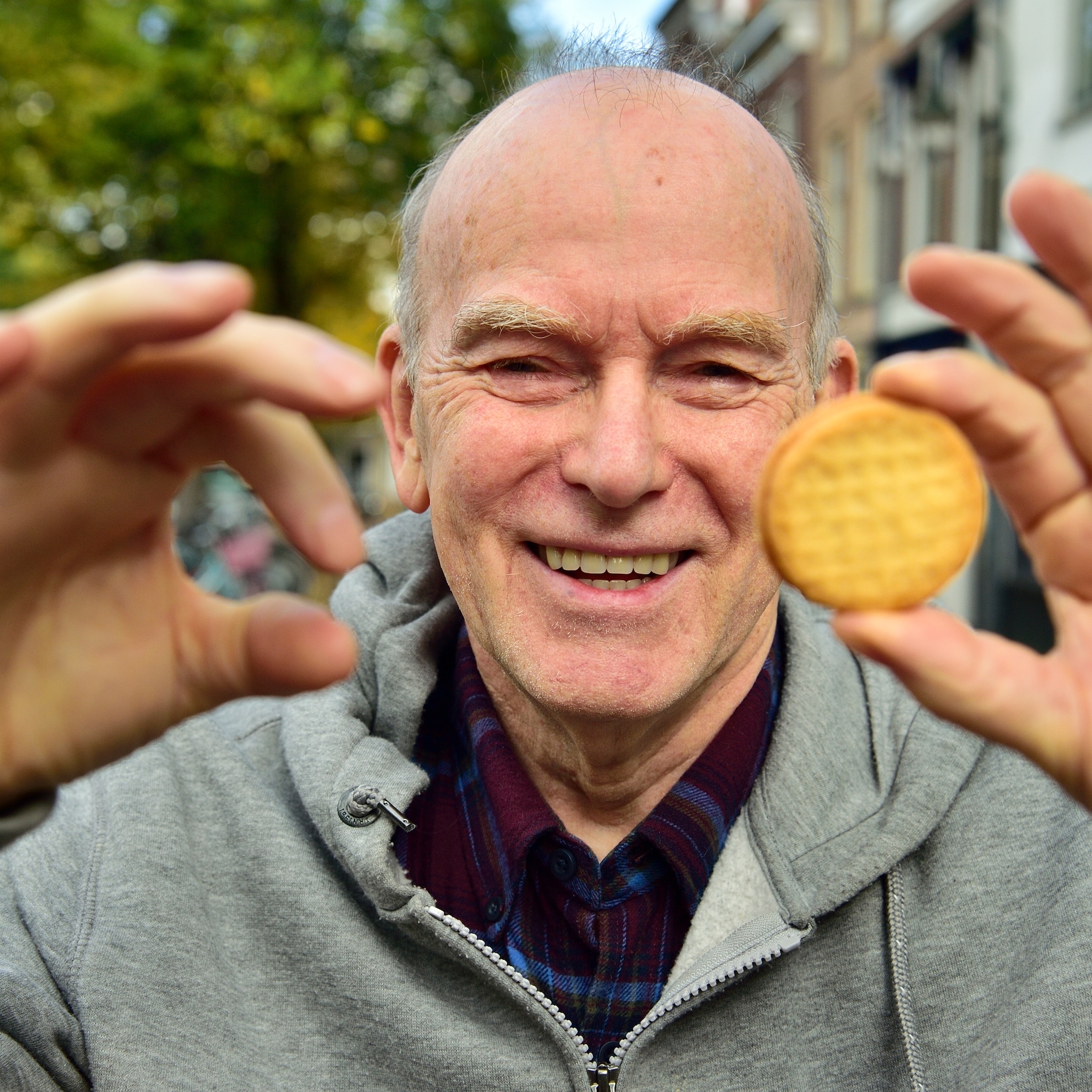 ron punselies stroopkoekje familiebedrijf gouda 1 miljoen herstart