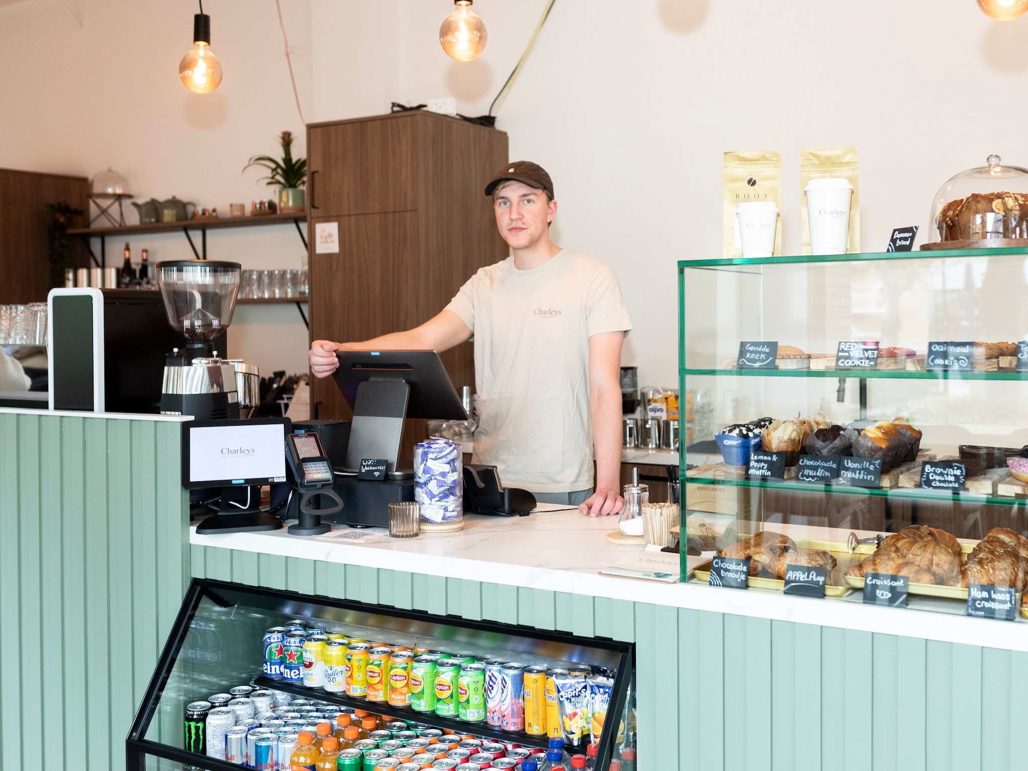 sam 23 en max 26 wij willen een nieuwe horecaketen opzetten