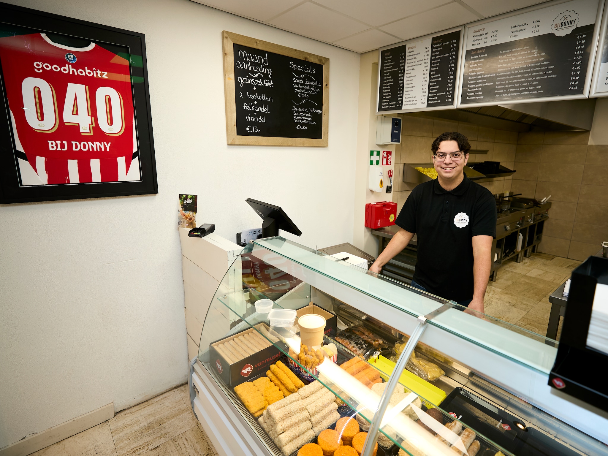 piepjonge ondernemer donny wartenbergh 16 snackbar geldrop