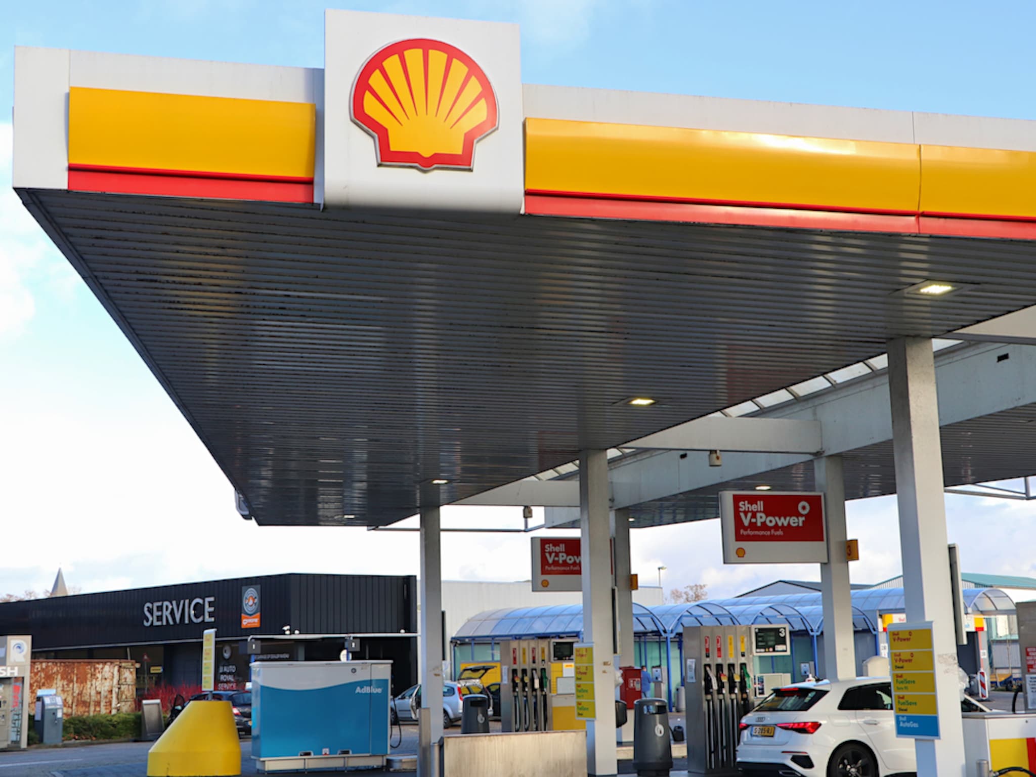 agressie tankstations tabaksverkoop leeftijdscontrole bovag fnv cnv 2032 ondernemers