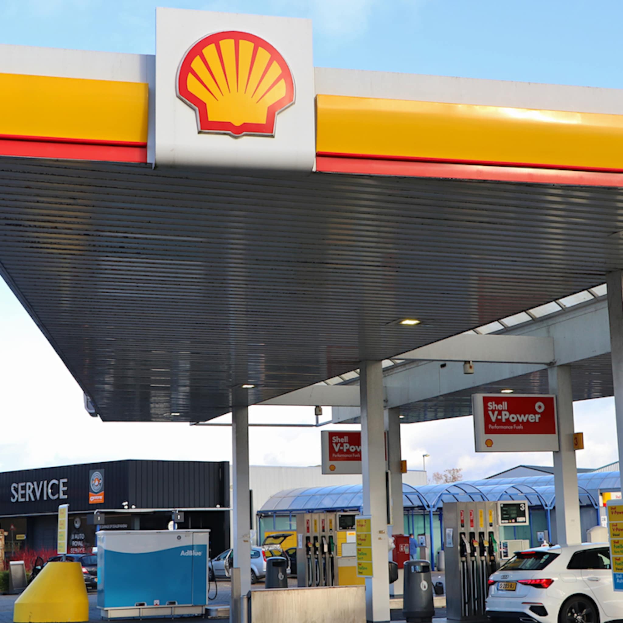 agressie tankstations tabaksverkoop leeftijdscontrole bovag fnv cnv 2032 ondernemers