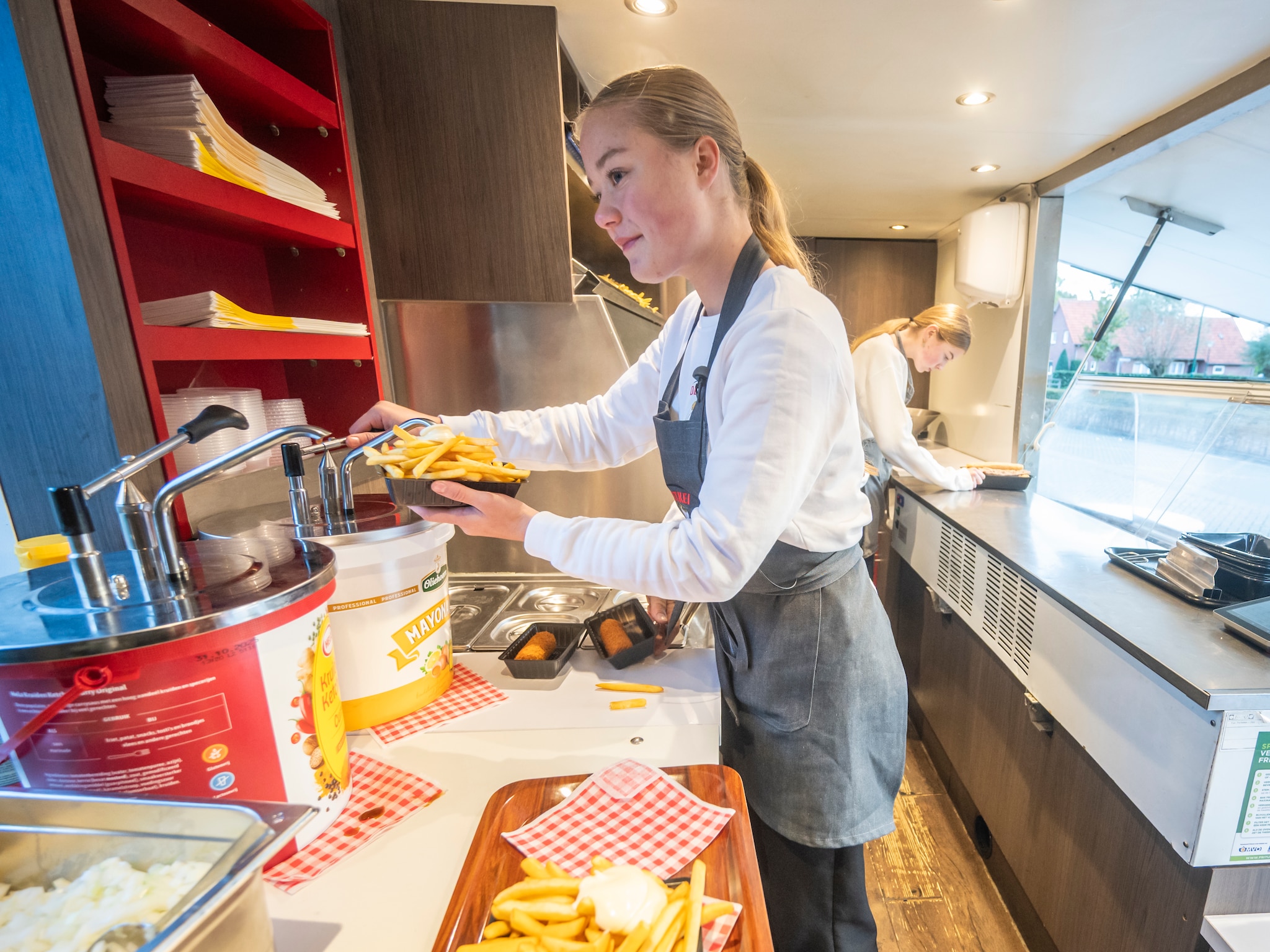 jasmijn hendriks snackmobiel de vetkei ondernemer 16 jaar frietbakken recorddag verjaardag
