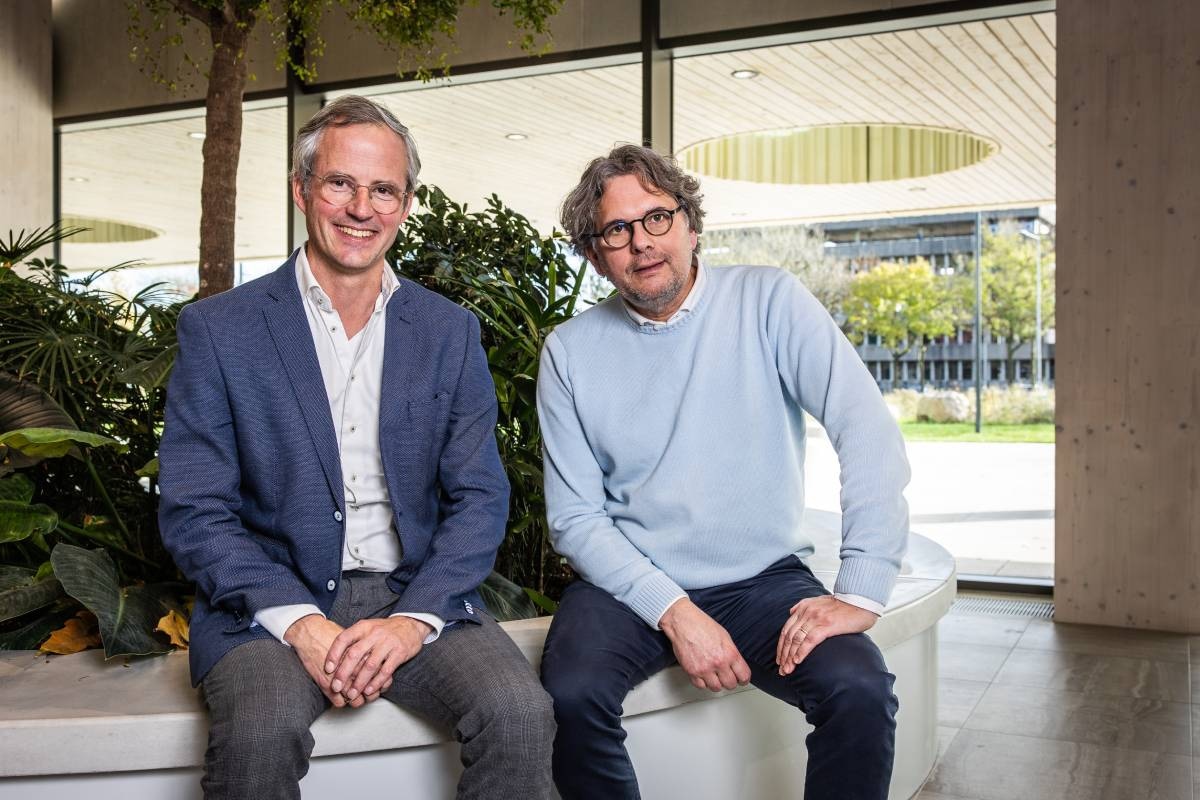 Henrik van Marle en Martijn de Vries van DHL. Foto Dingena Mol Henrik van Marle en Martijn de Vries van DHL. Foto Dingena Mol