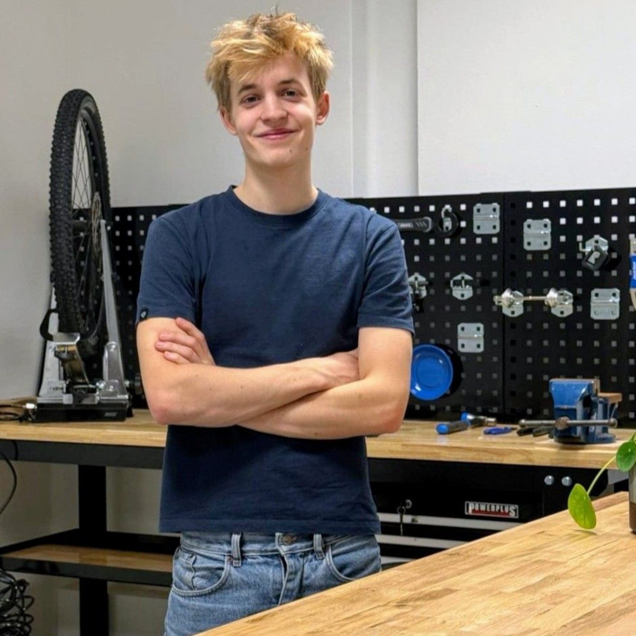 jonge ondernemer mas mulder 17 fietsenzaak mas bikes leiden crowdfunding