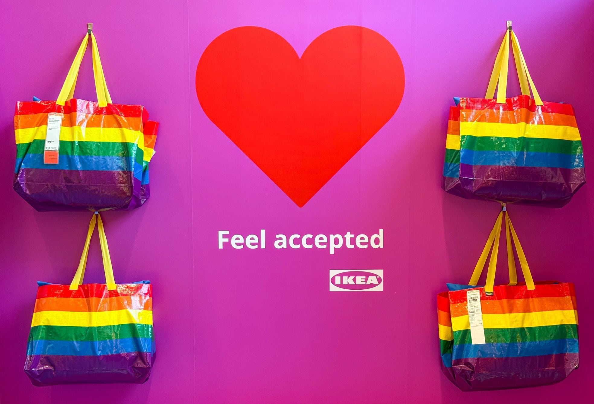 Een voorbeeld van hoe IKEA de LHBTQI+klant welkom wil heten. Een voorbeeld van hoe IKEA de LHBTQI+klant welkom wil heten. Beeld: Shutterstock