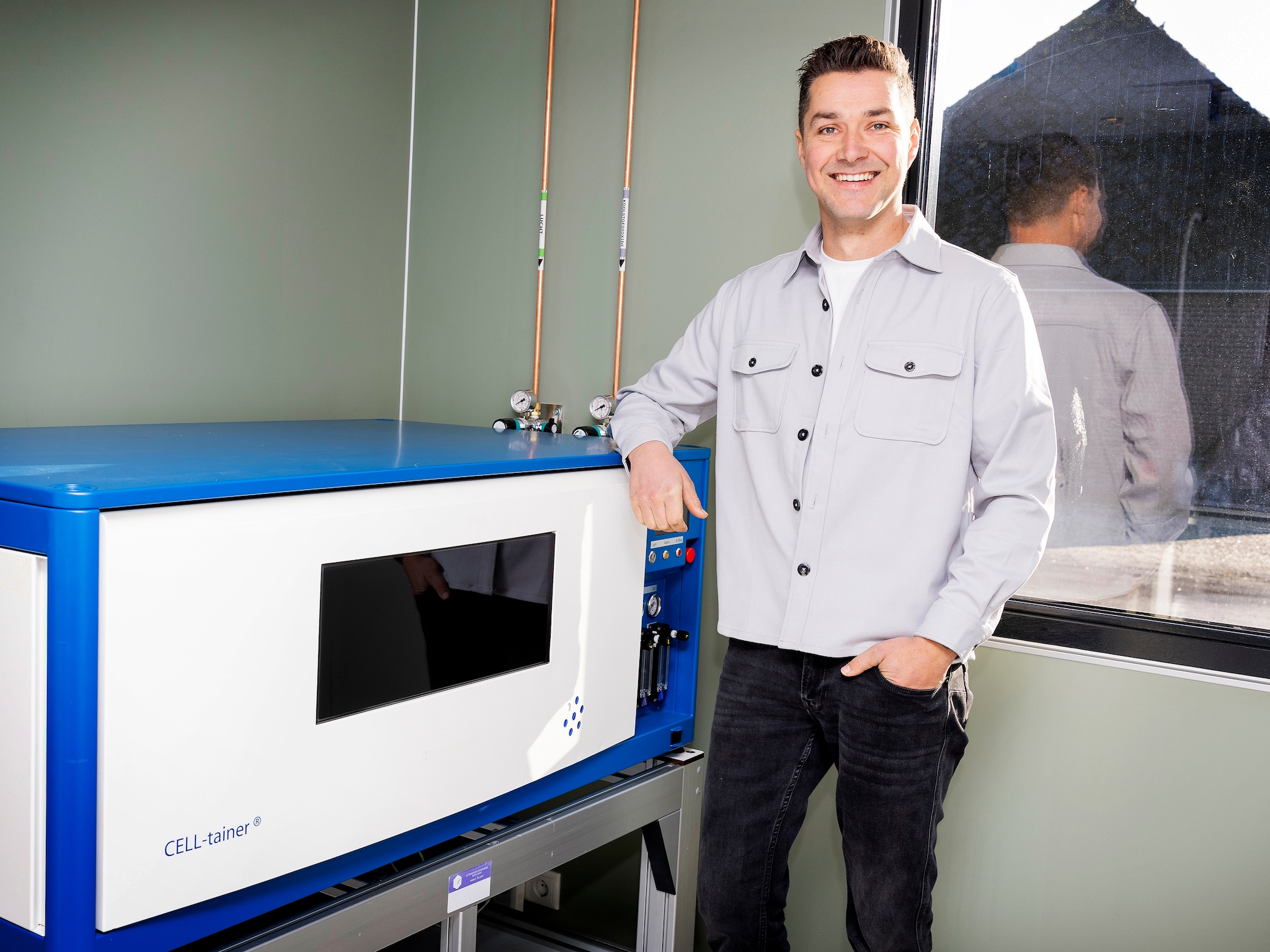 kweekvlees wereldprimeur boerderij corne respectfarms foodtech innovatie melkrobot boer corne van leeuwen