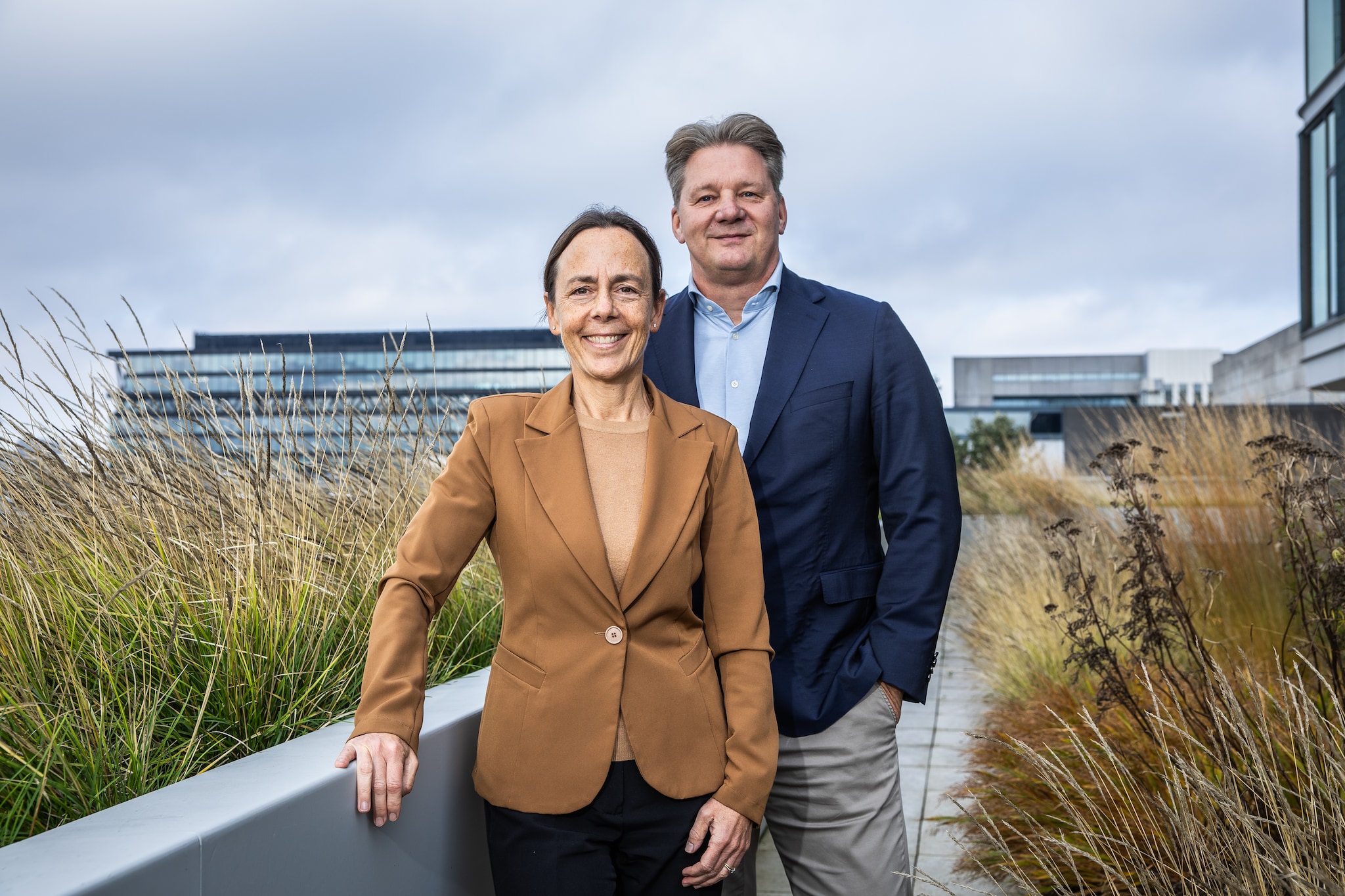 Akkie Lansberg en René Draaisma van a.s.r. Foto: Dingena Mol. Akkie Lansberg en René Draaisma van a.s.r. Foto: Dingena Mol.