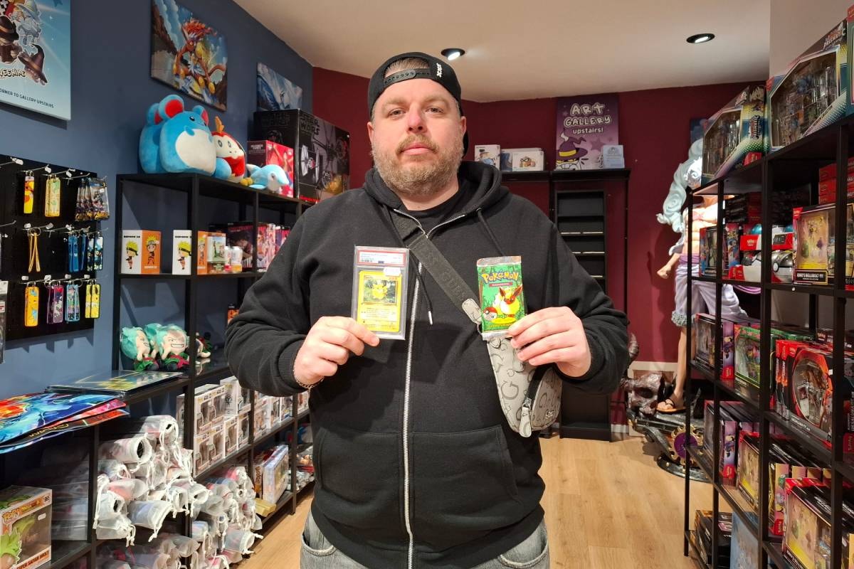 Andy in zijn winkel. Foto: eigen beeld Andy in zijn winkel. Foto: eigen beeld