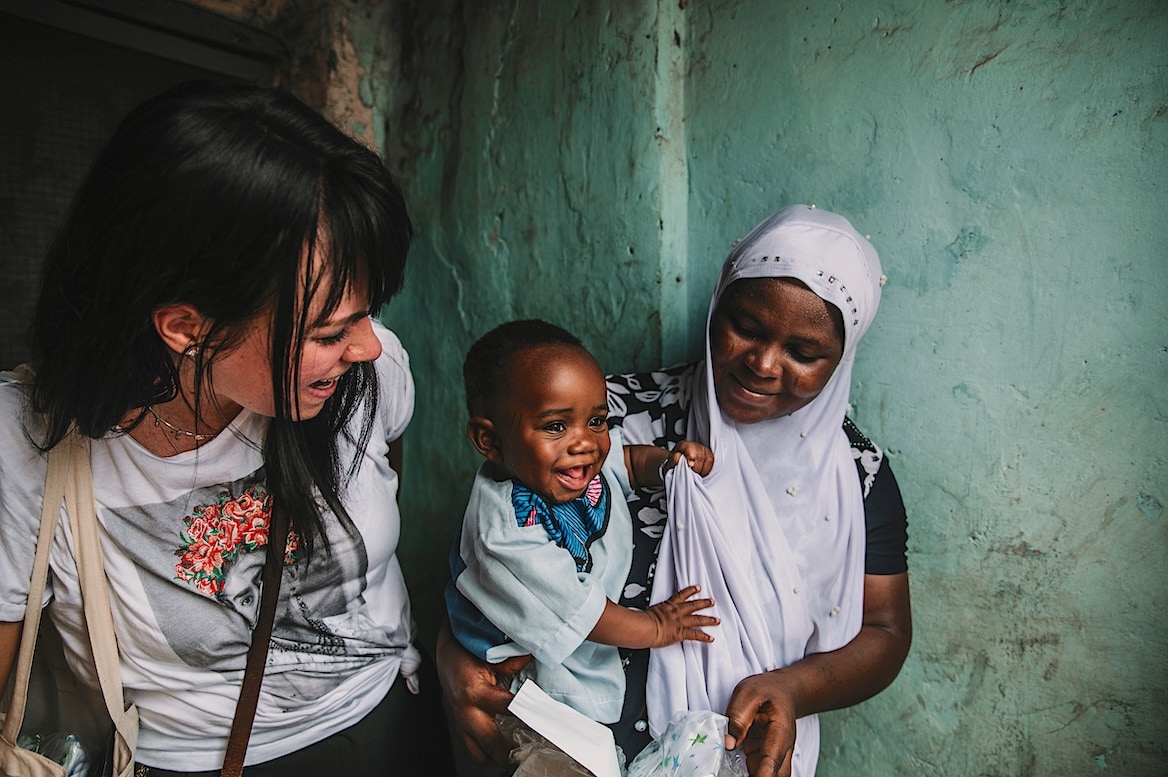 MommaLuv is in 2011 ontstaan vanuit Mandy's eigen behoefte. Ayla Maagdenberg | MommaLuv is in 2011 ontstaan vanuit Mandy's eigen behoefte.