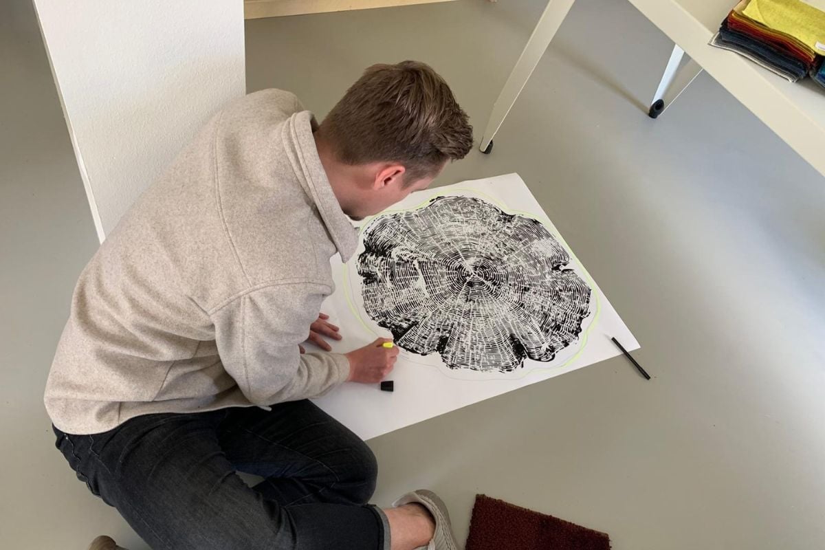 Het ontwerp van een vloerkleed krijgt vorm Het ontwerp van een vloerkleed krijgt vorm. Foto: ijcoon