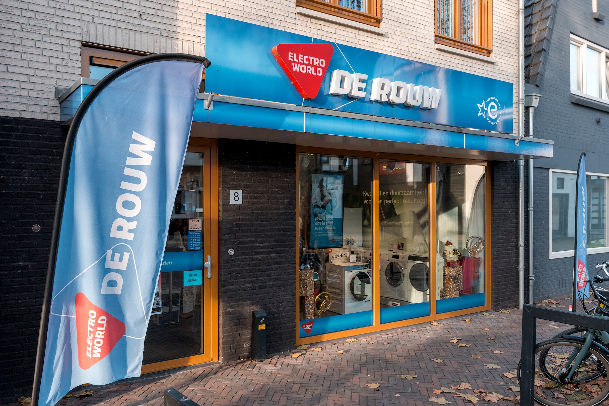 Elektro World de Rouw in Kerkdriel. Elektro World de Rouw in Kerkdriel. Foto: Marc Bolsius