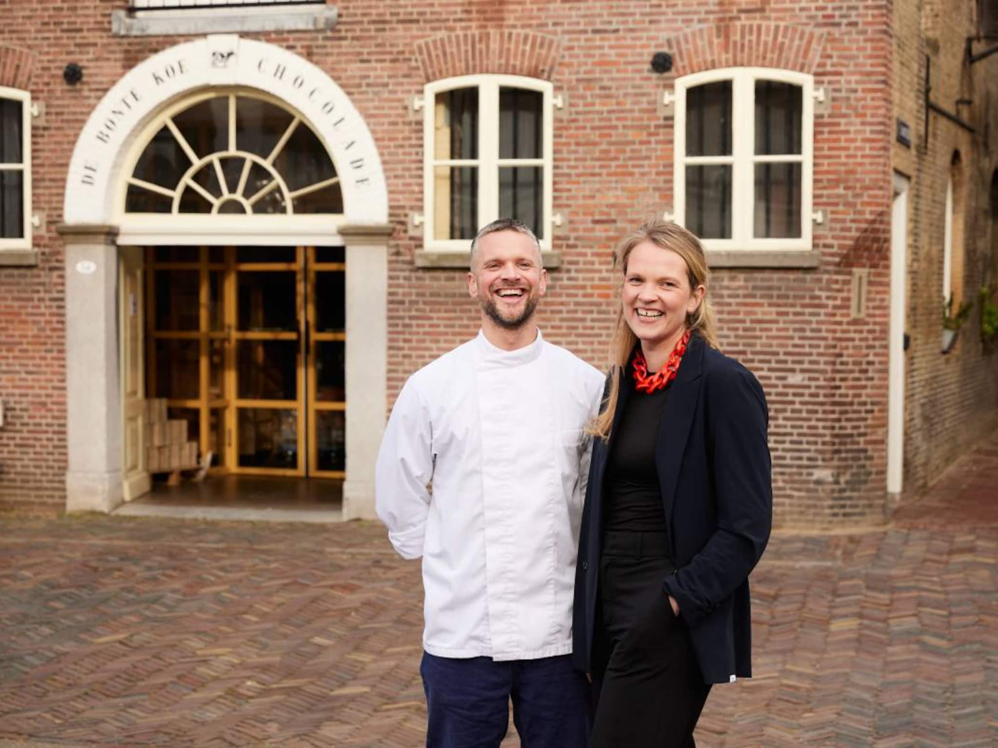 de bonte koe viraal dubai reep tiktok amy klein connor hype