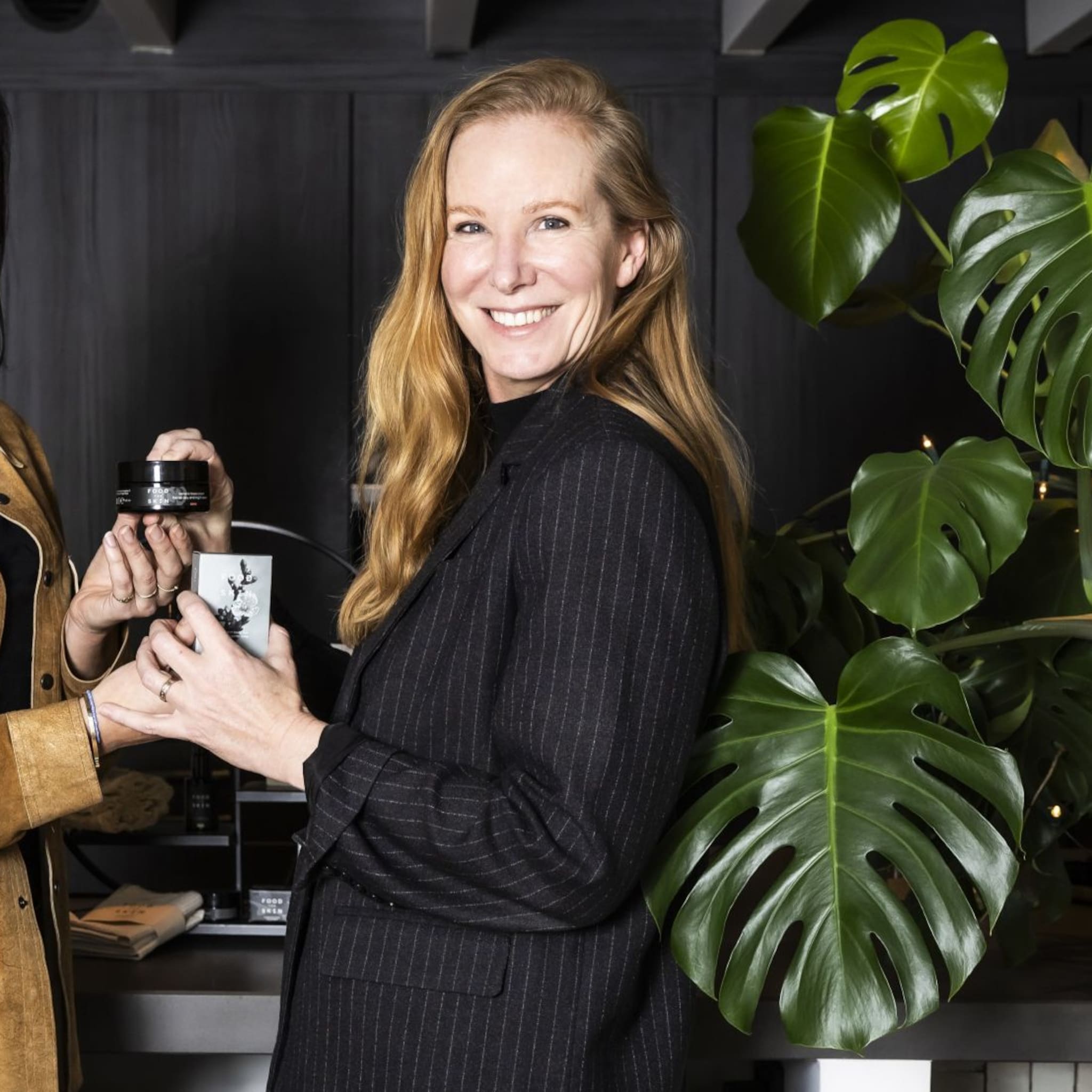 angela ursem manon fennis food for skin skincare startup scale up investeringen