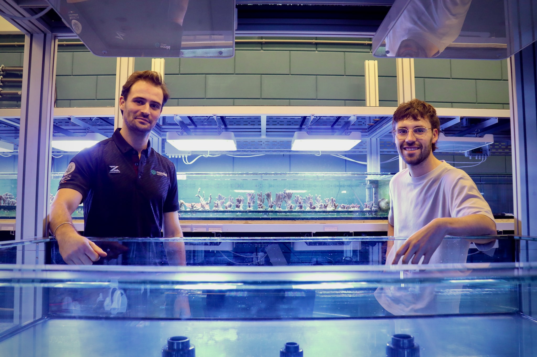 „Wij willen heel snel impact maken, want de koralen hebben geen tijd meer”, aldus Maarten van Aalst (links). „Wij willen heel snel impact maken, want de koralen hebben geen tijd meer”, aldus Maarten van Aalst (links). Foto: Camiel Beekers