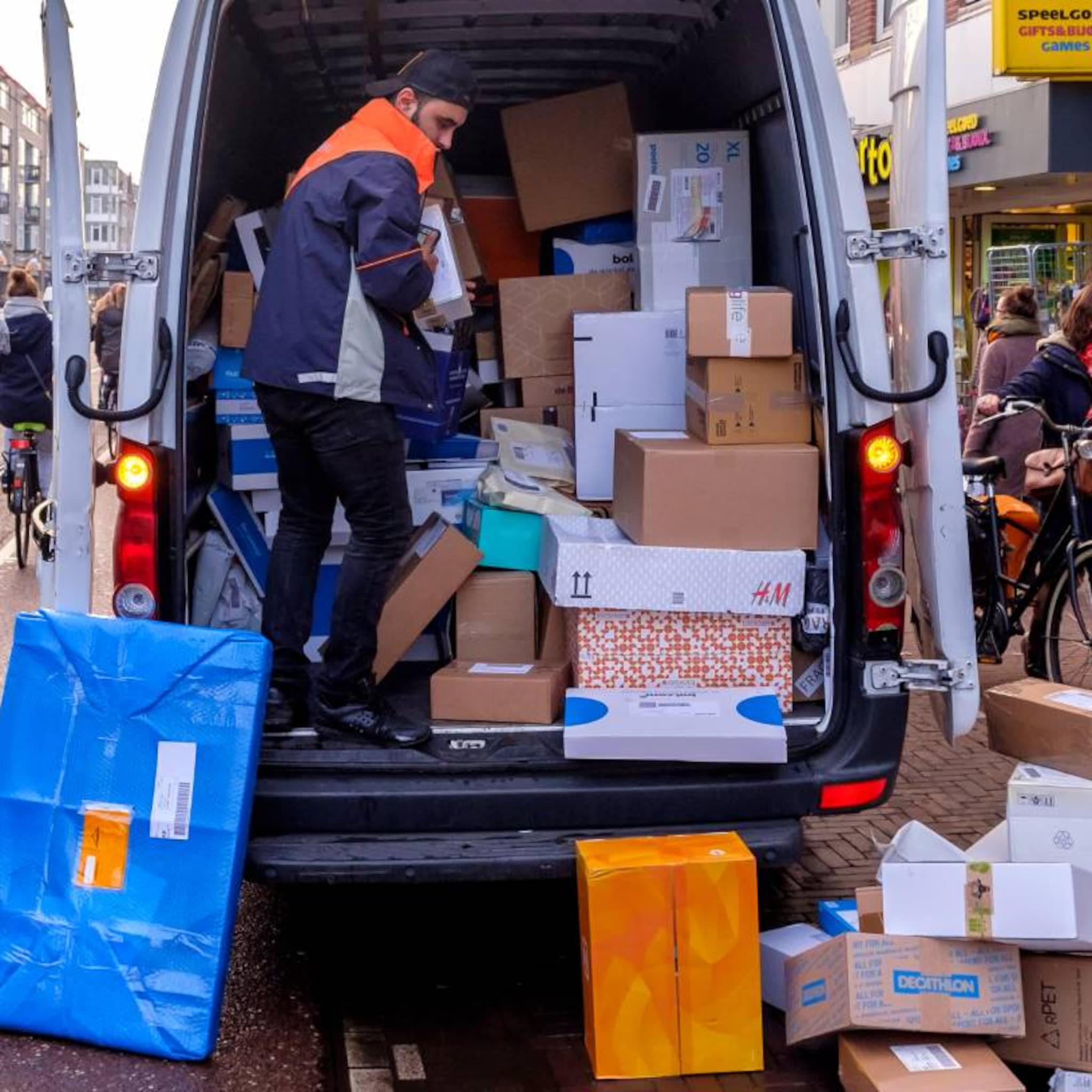 pakketjesheffing china ecommerce oneerlijke concurrentie eugene heijnen