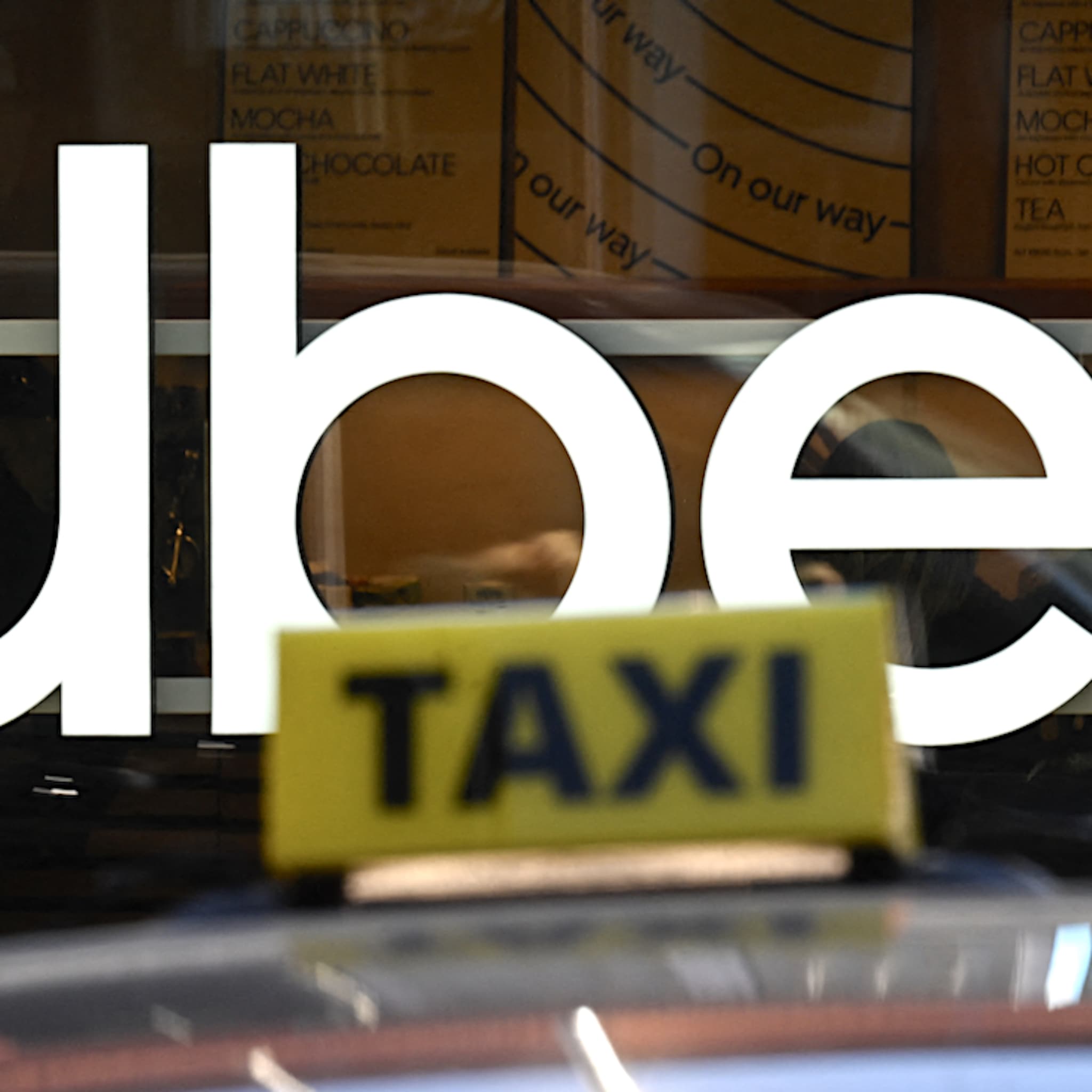 uber fnv gerechtshof schijnzelfstandigen chauffeurs