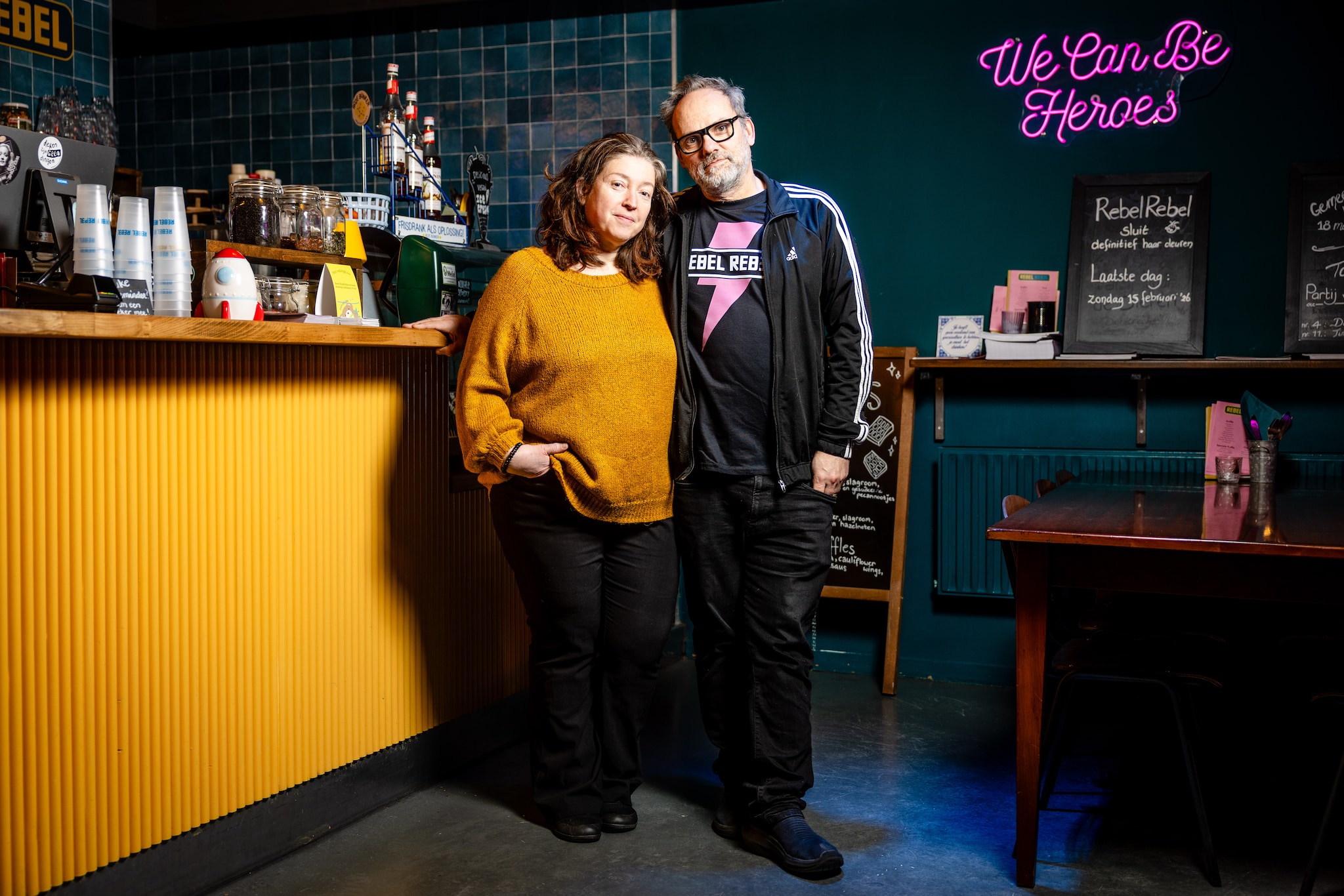 Danielle Vol-van der Holst en Tim van der Holst stoppen met hun veganistisch eetcafé Rebel Rebel. Danielle Vol-van der Holst en Tim van der Holst stoppen met hun veganistisch eetcafé Rebel Rebel. Foto: Jeffrey Groeneweg