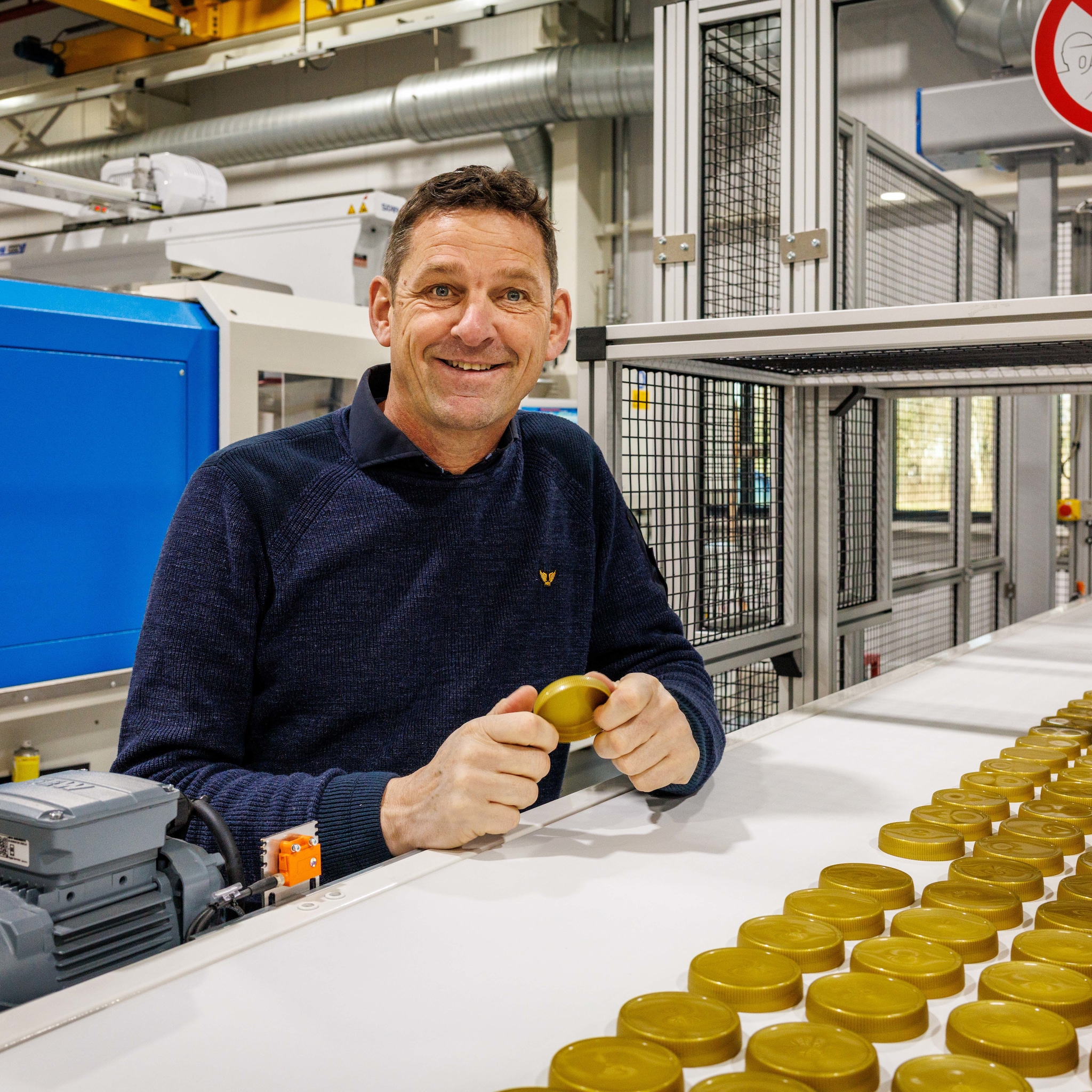 kornelis caps closures gerben de boer steenwijk deksels sluitingen personeel