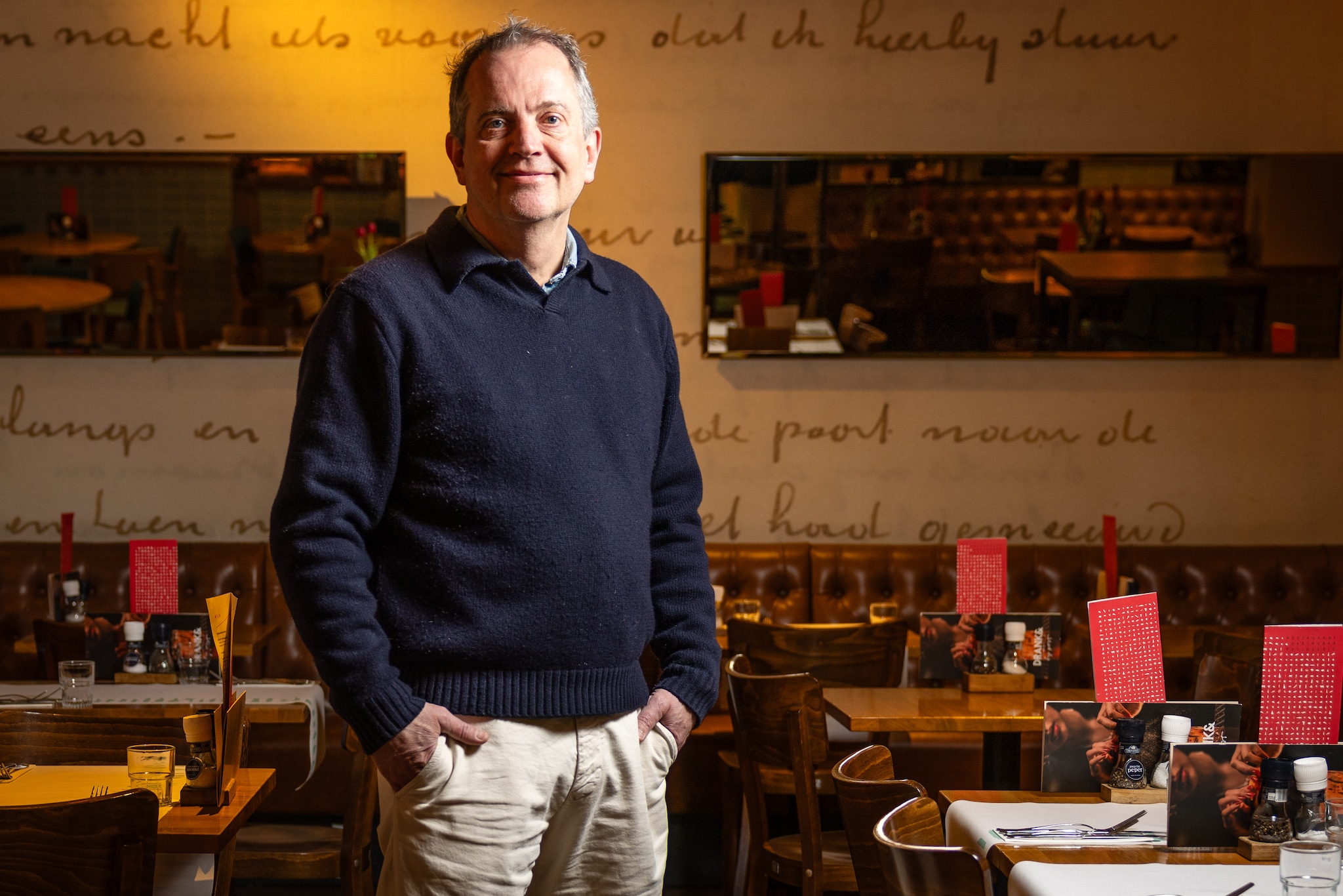 Edwin Roestenberg in Post, een van zijn vier restaurants in Dordrecht. Edwin Roestenberg in Post, een van zijn vier restaurants in Dordrecht. Foto: Jeffrey Groeneweg