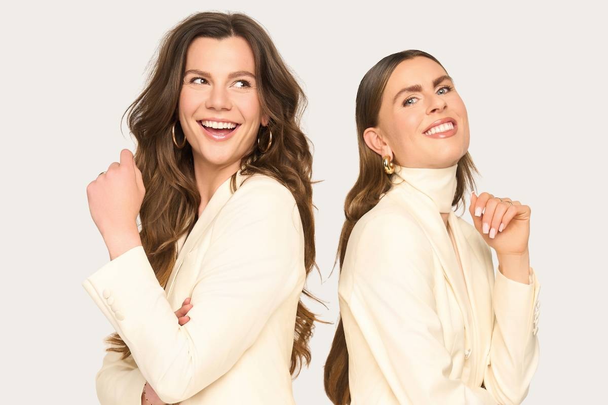 Fleur Huijs en Michelle Haagmans Foto: WMNSUIT Fleur Huijs en Michelle Haagmans Foto: WMNSUIT