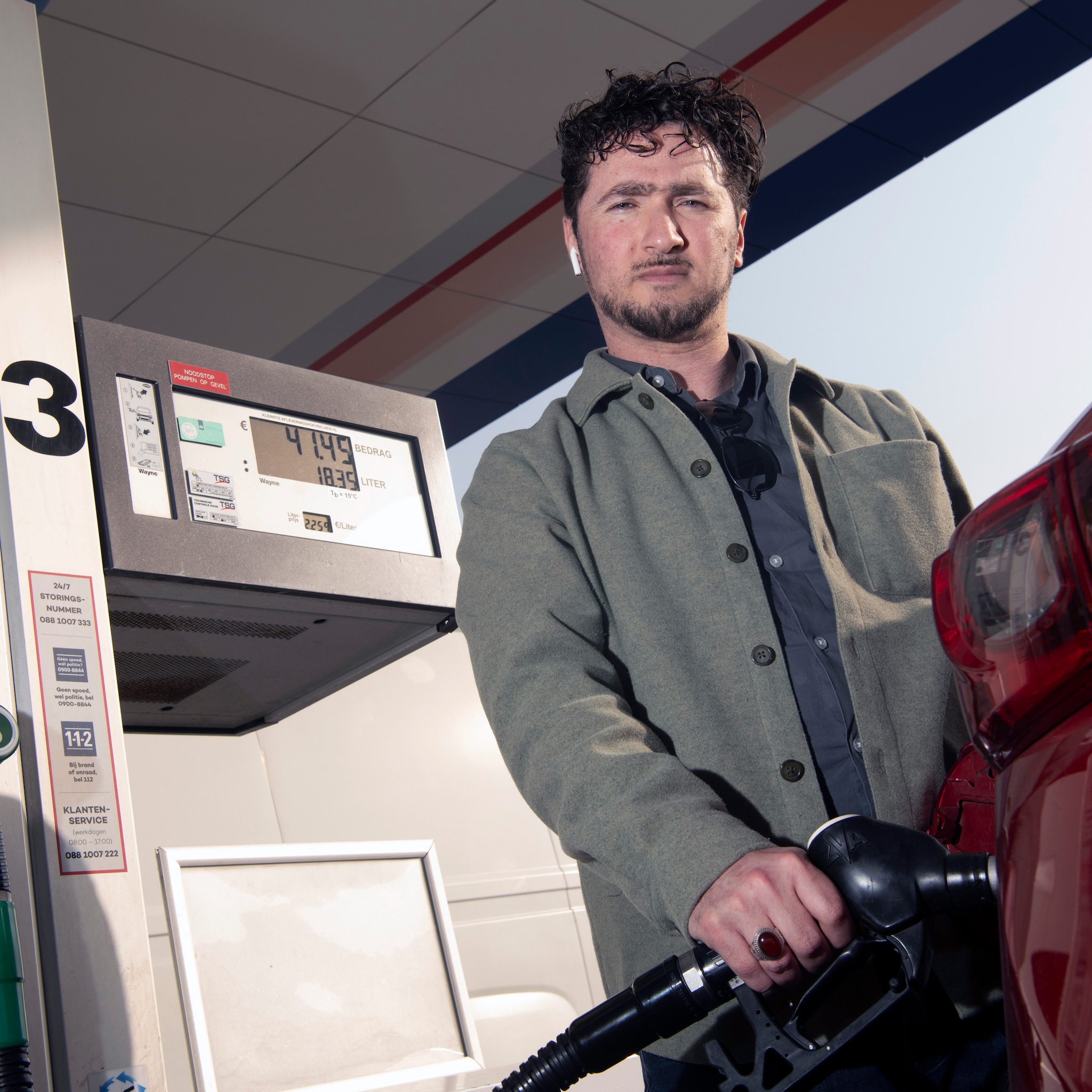 kleine ondernemers voelen pijn van hoge prijs aan de pomp aan zo n ritje verdien ik nu bijna niets meer