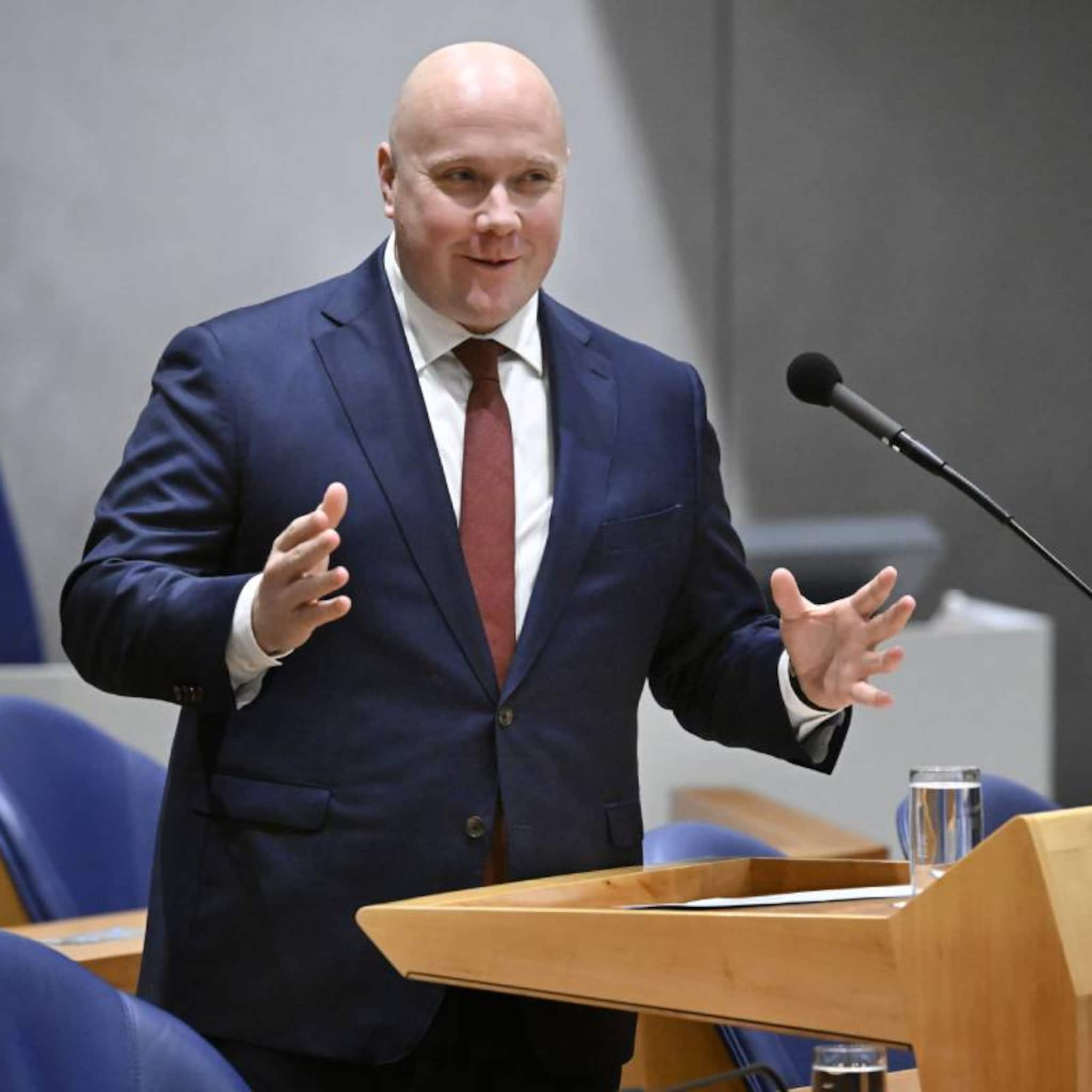 verplichte aov zzp thierry aartsen